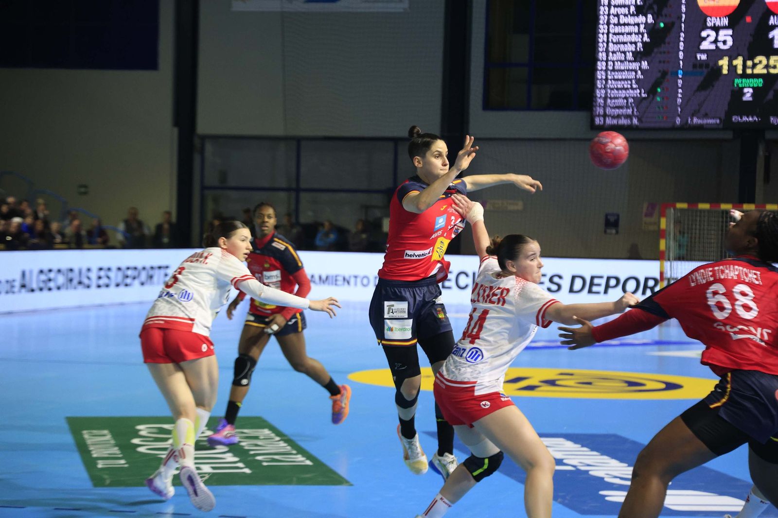 Las fotos del España-Austria del preeuropeo femenino de balonmano, en Algeciras