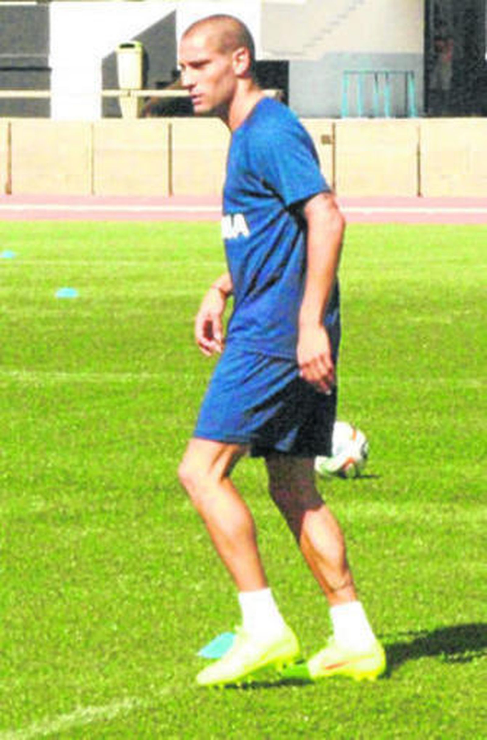 Zamorano en su primer entrenamiento en el Municipal.
