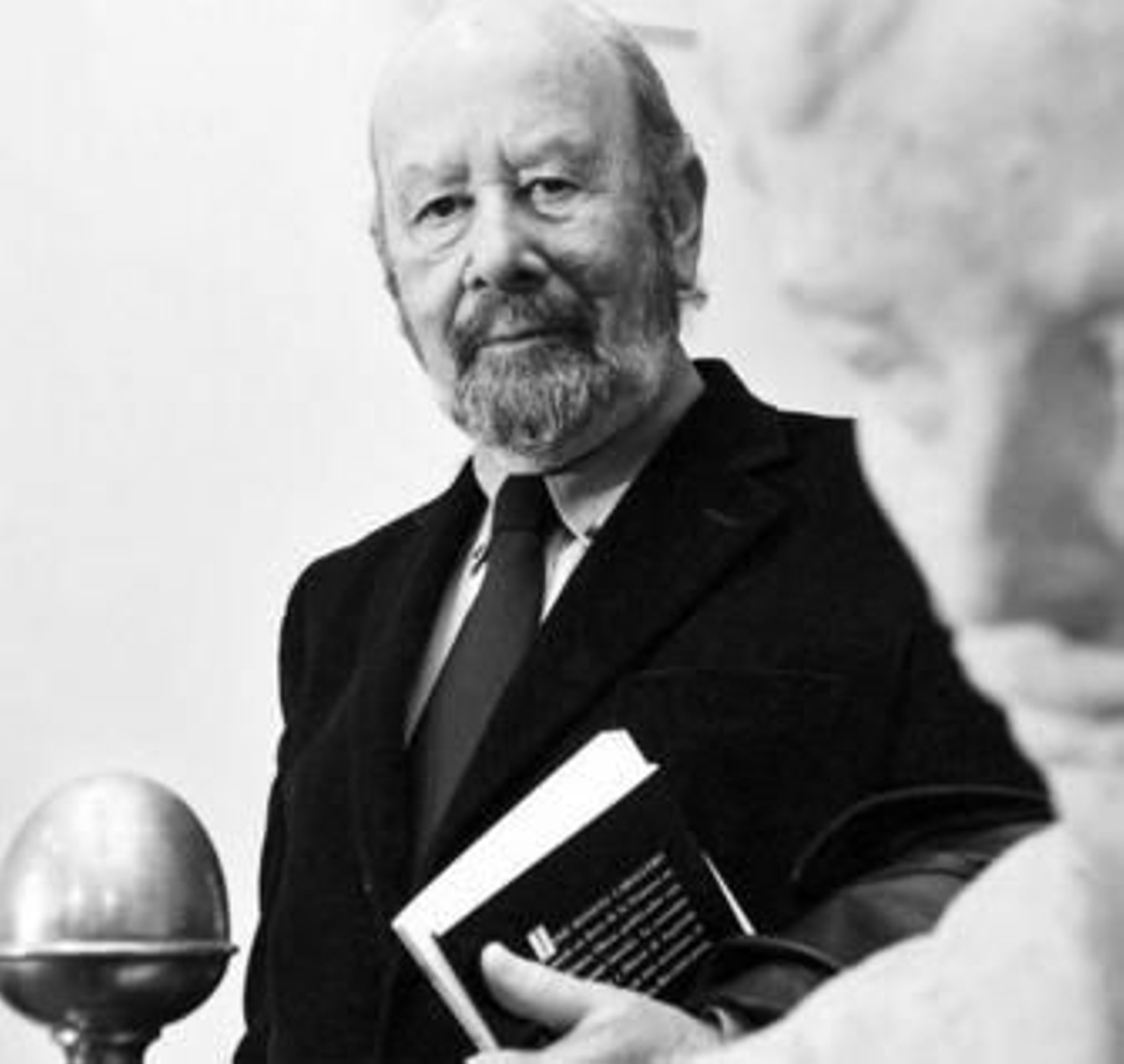 José Manuel Caballero Bonald, Premio Nacional de Poesía, es el invitado especial del encuentro.