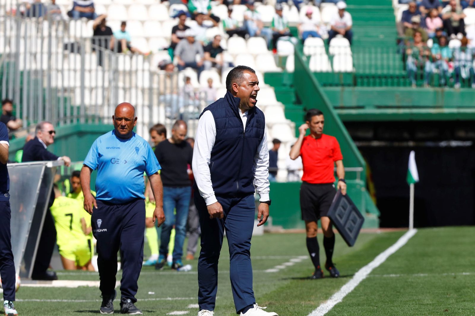 El Córdoba CF - Ceuta, en imágenes