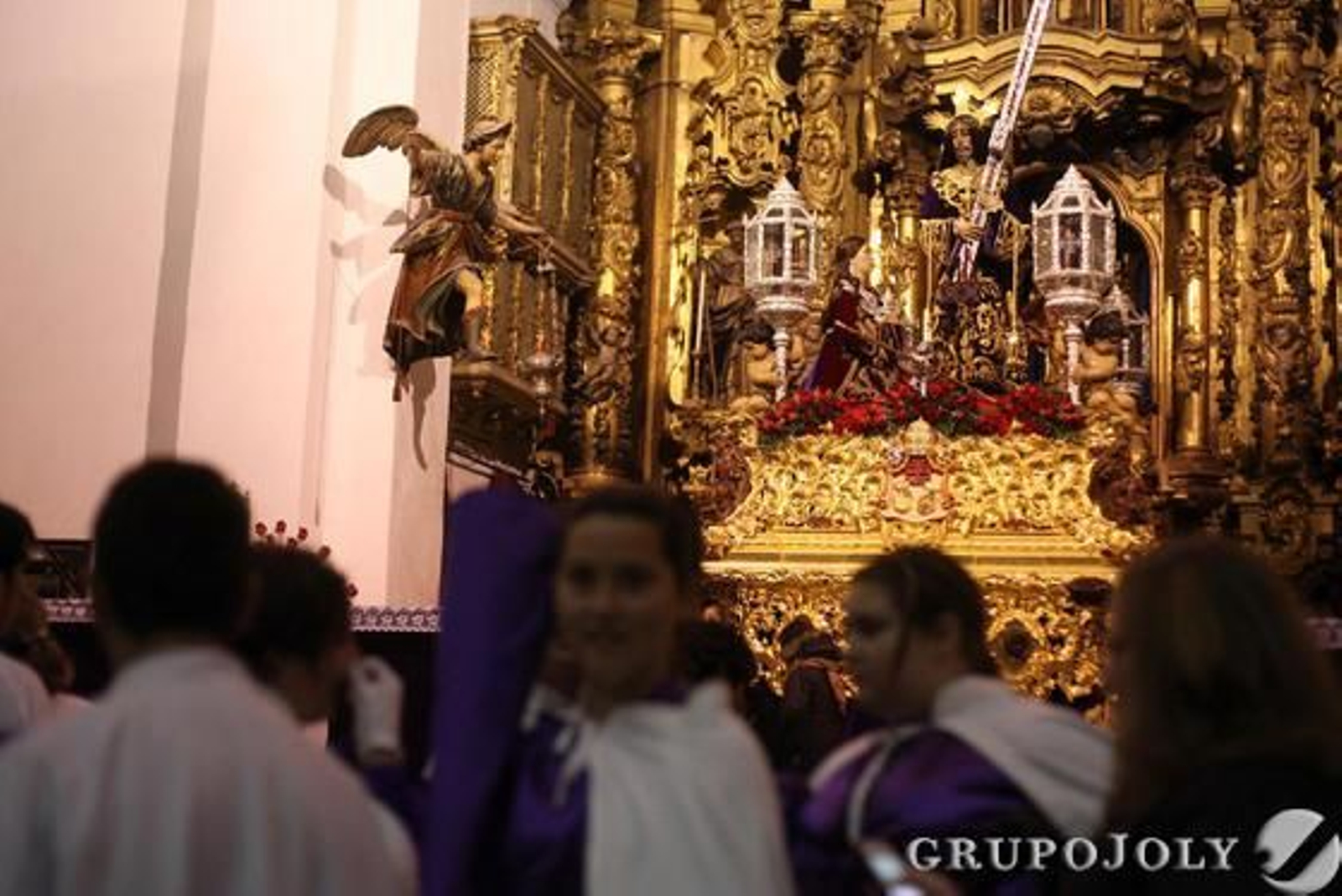 La lluvia impide la salida del Nazareno por segundo año consecutivo. 

Foto: Jesus Marin