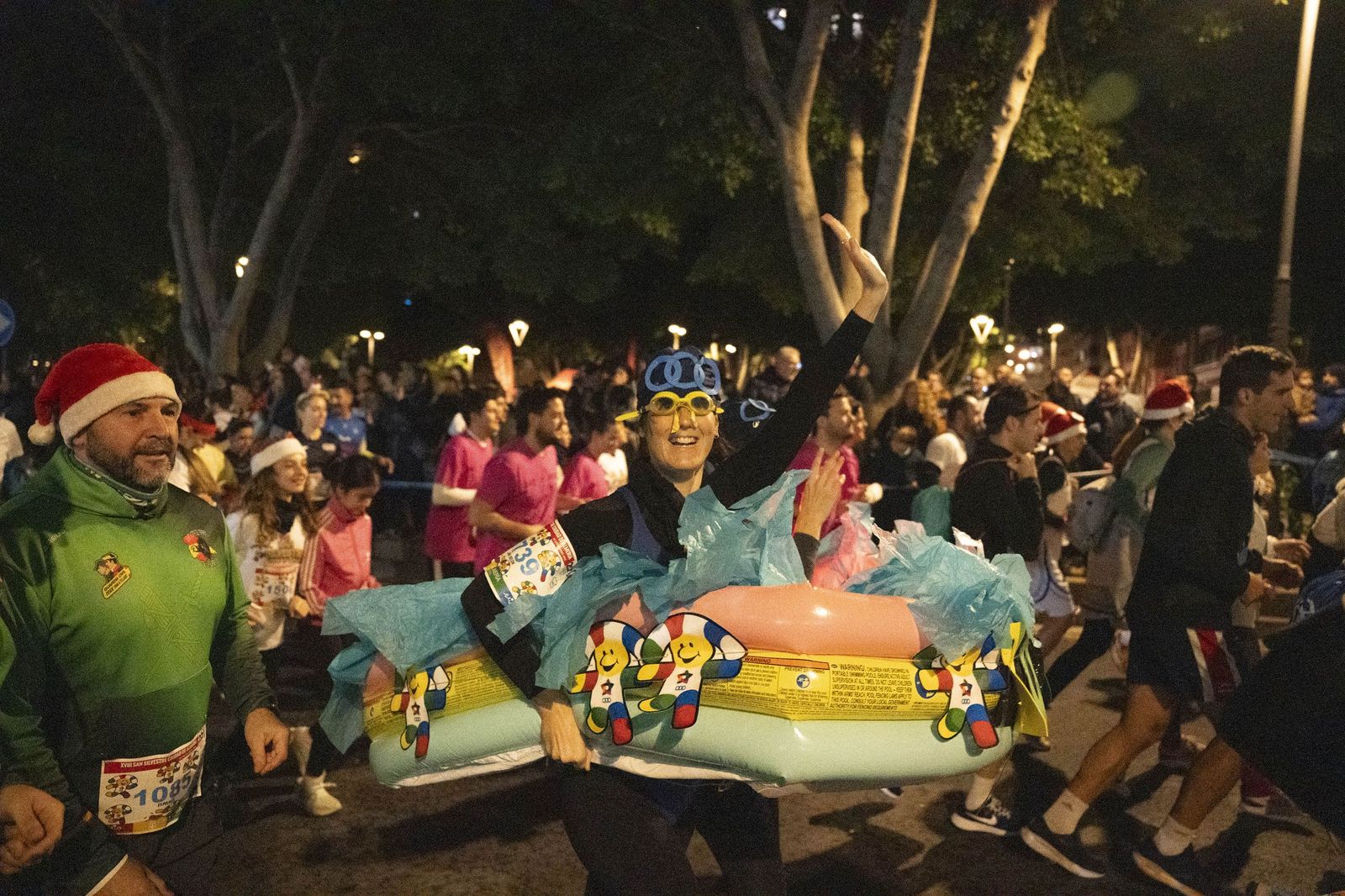 Almería corre y celebra su memoria olímpica en una San Silvestre de récord