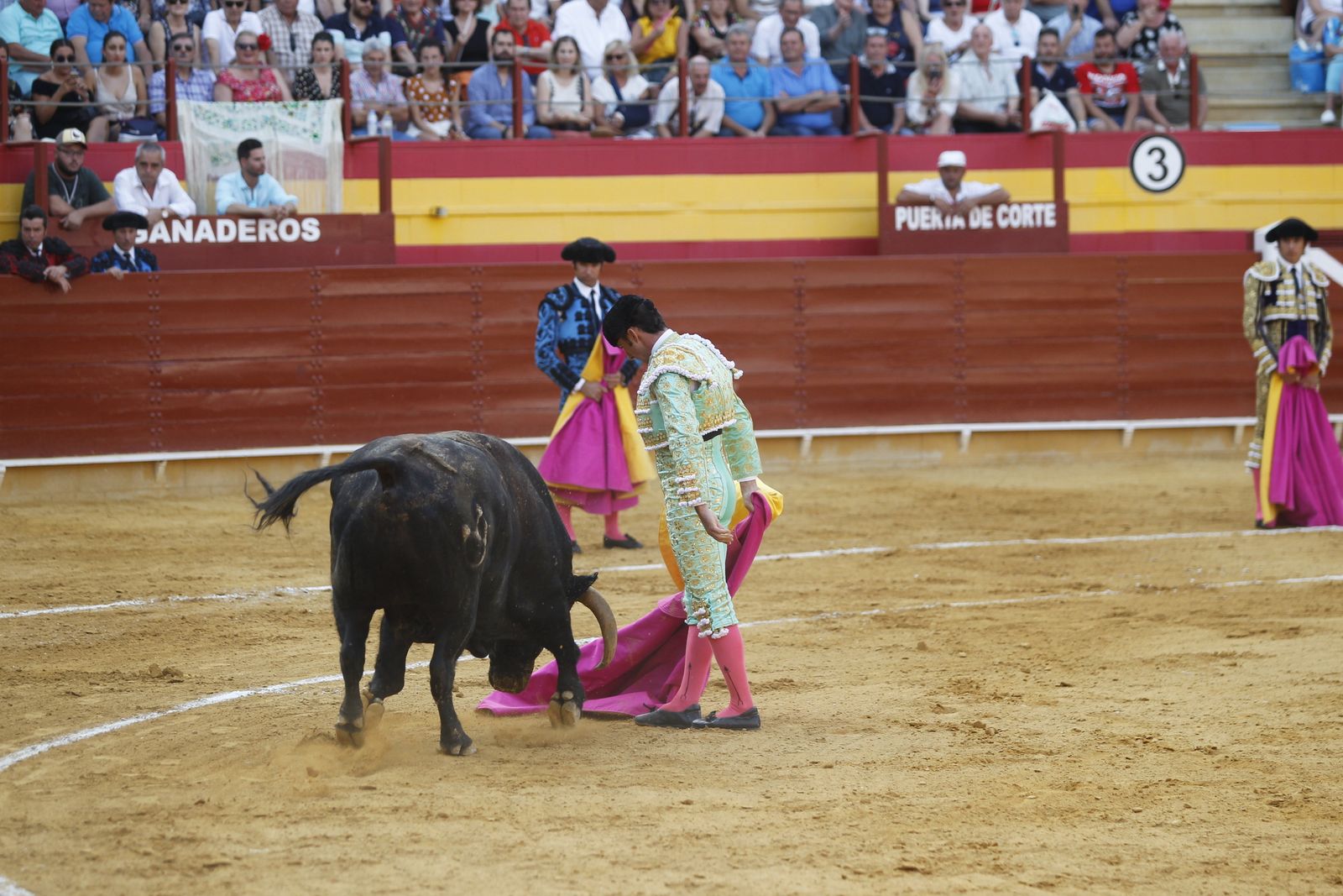 Fotogalería corrida de toros Roquetas de Mar. El Fandi, Castella, Cayetano.