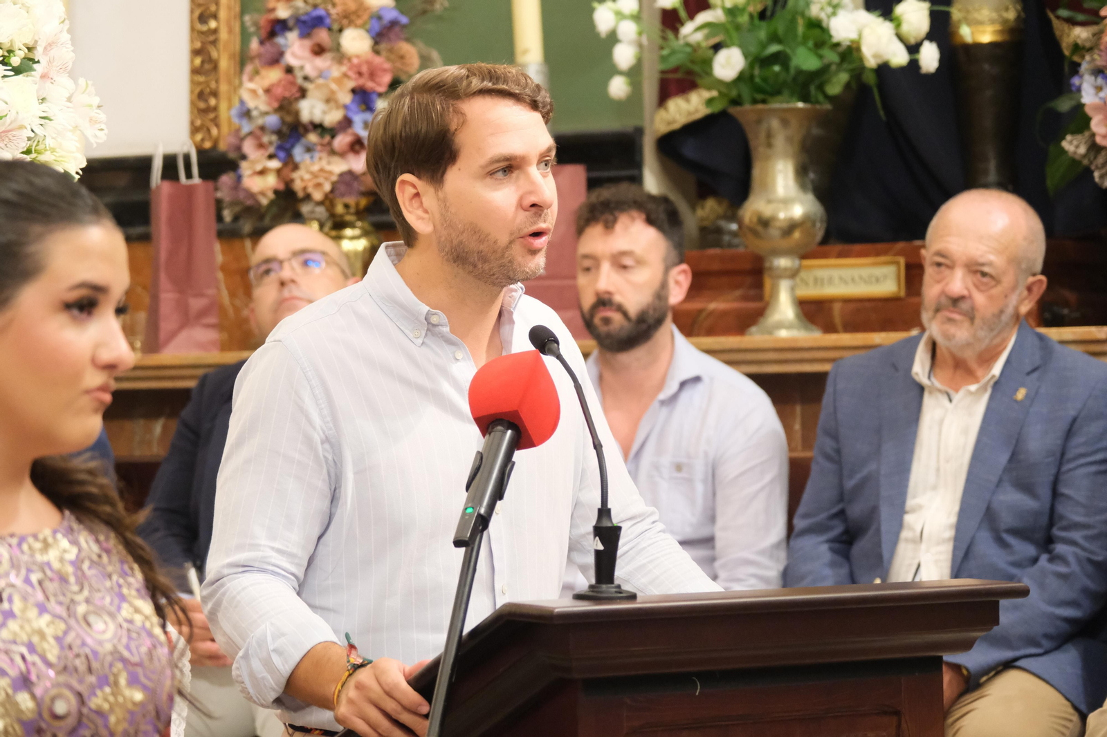 La presentación de la Corte de Honor de la Virgen de la Sierra en Cabra, en imágenes La presentación de la Corte de Honor de la Virgen de la Sierra en Cabra, en imágenes