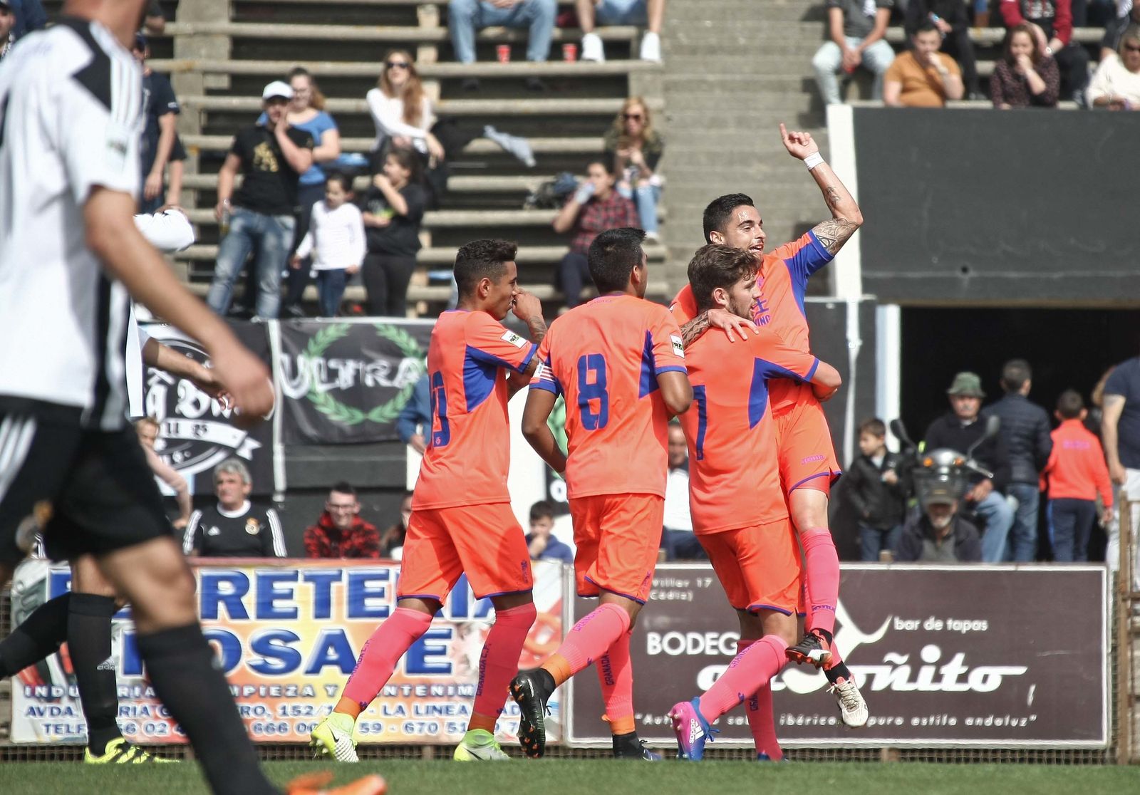 Las imágenes del Balona-Granada B