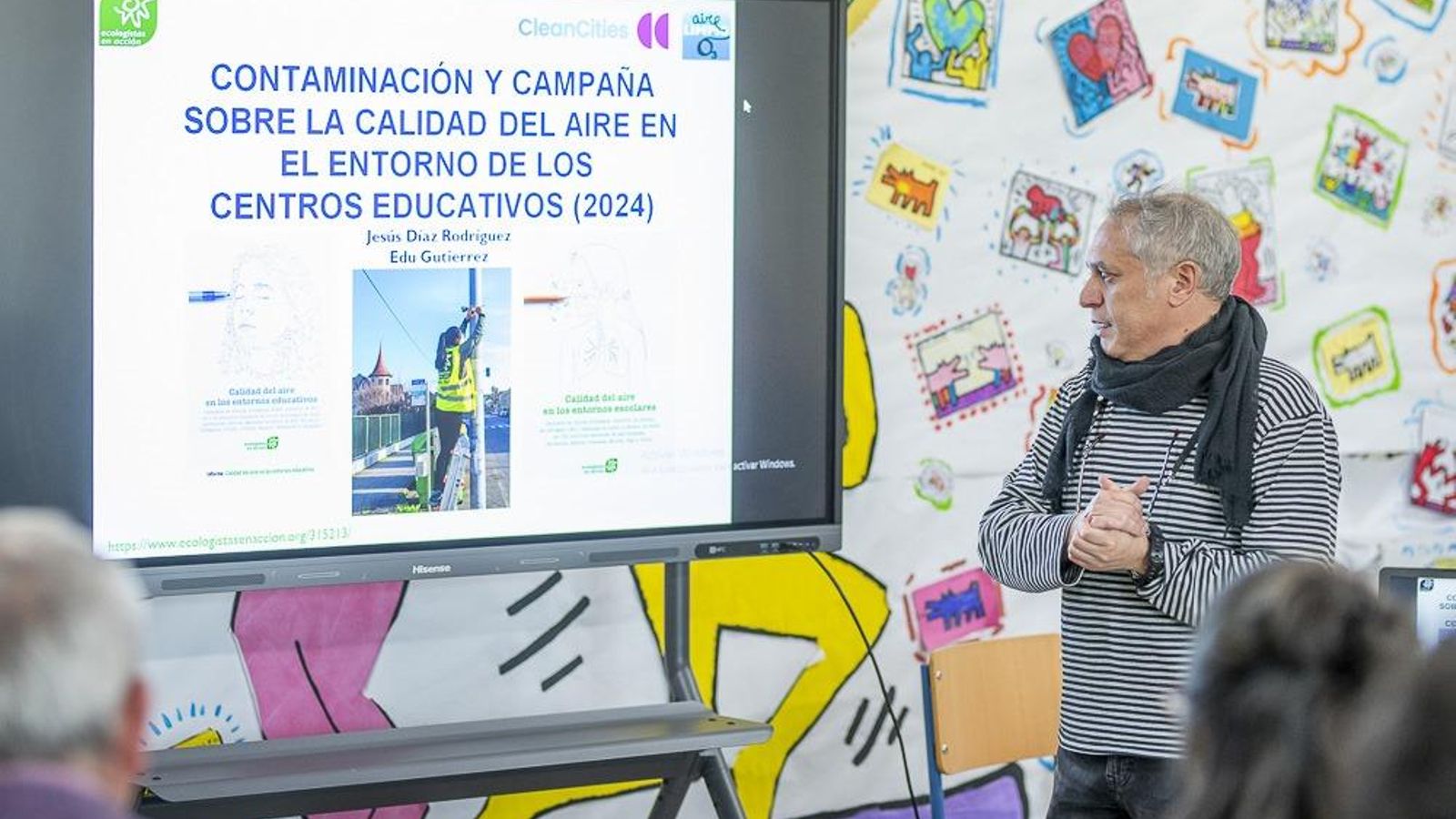 Otro momento de la presentación del informe.