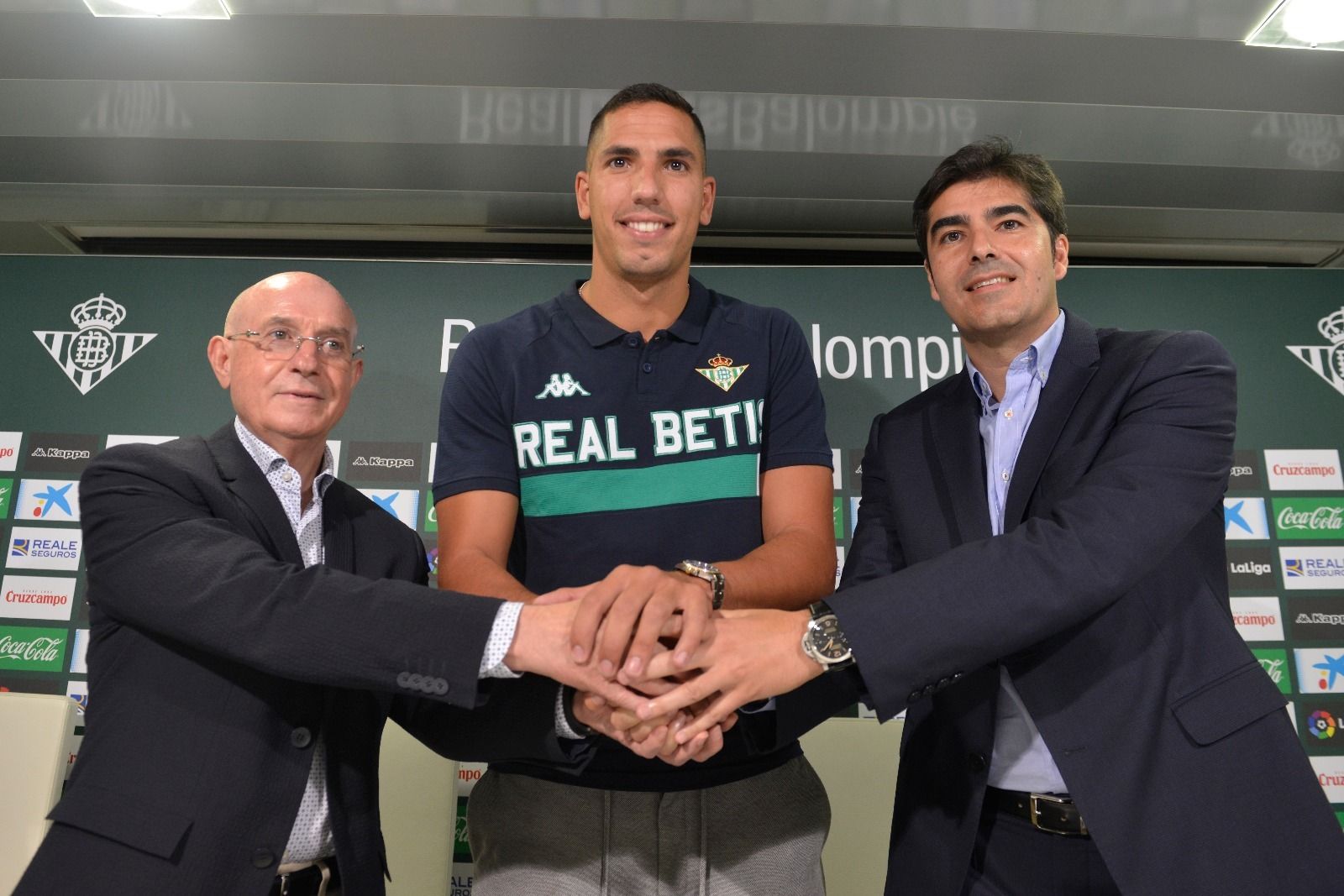 Joel Robles, durante su presentación como nuevo jugador del Betis.