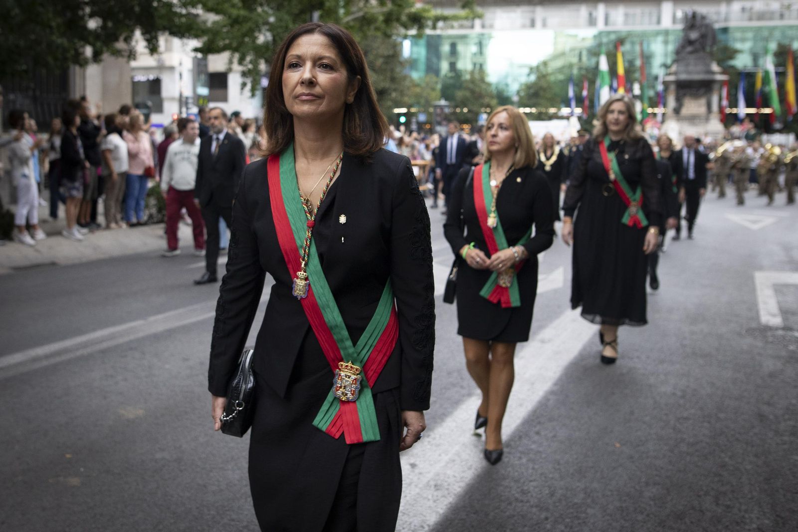 Las imágenes del Día de la Hispanidad en Granada