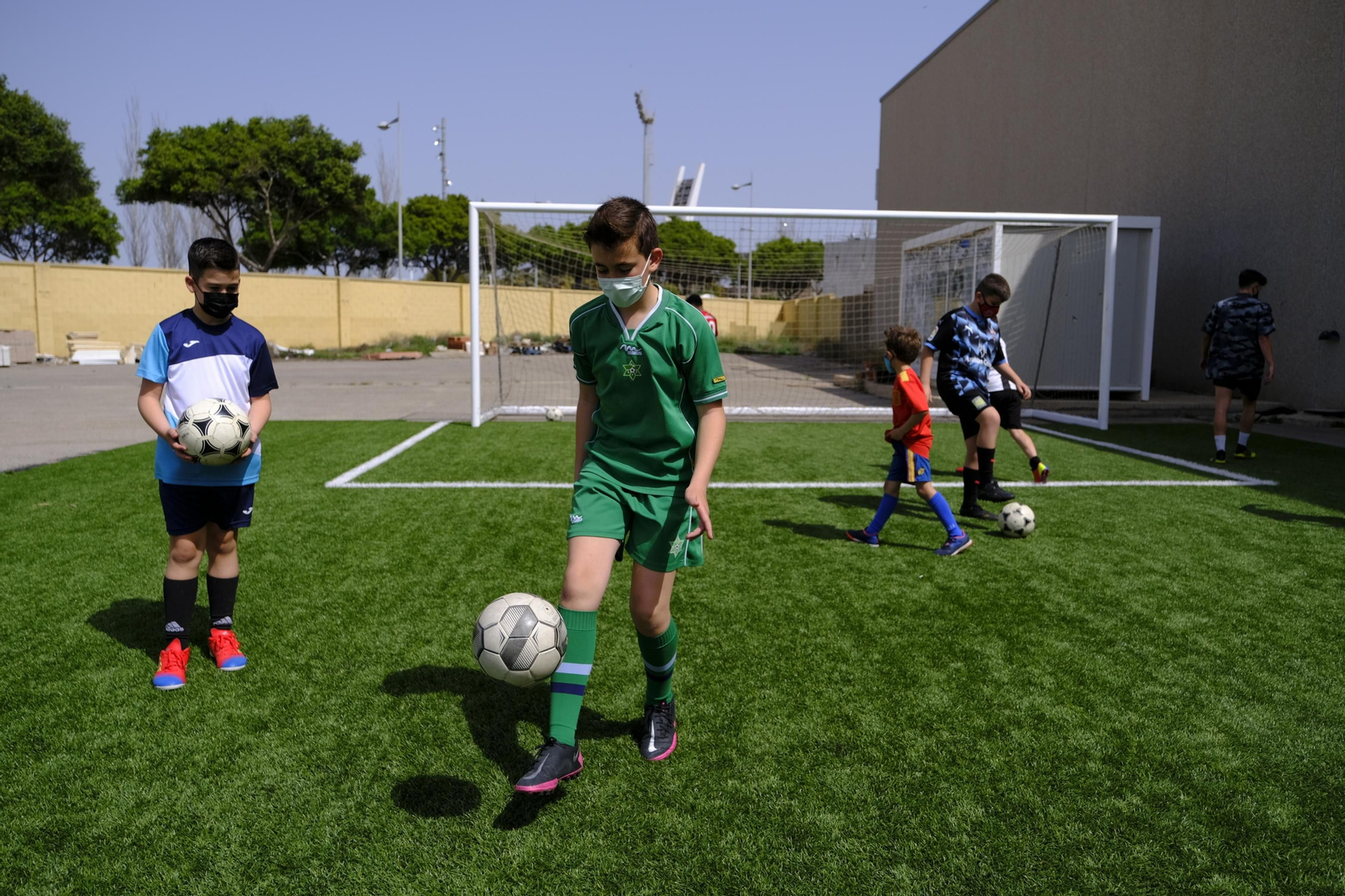 Fotogalería de los campus de Sporting Almería y Fútbol Indoor La Academia.