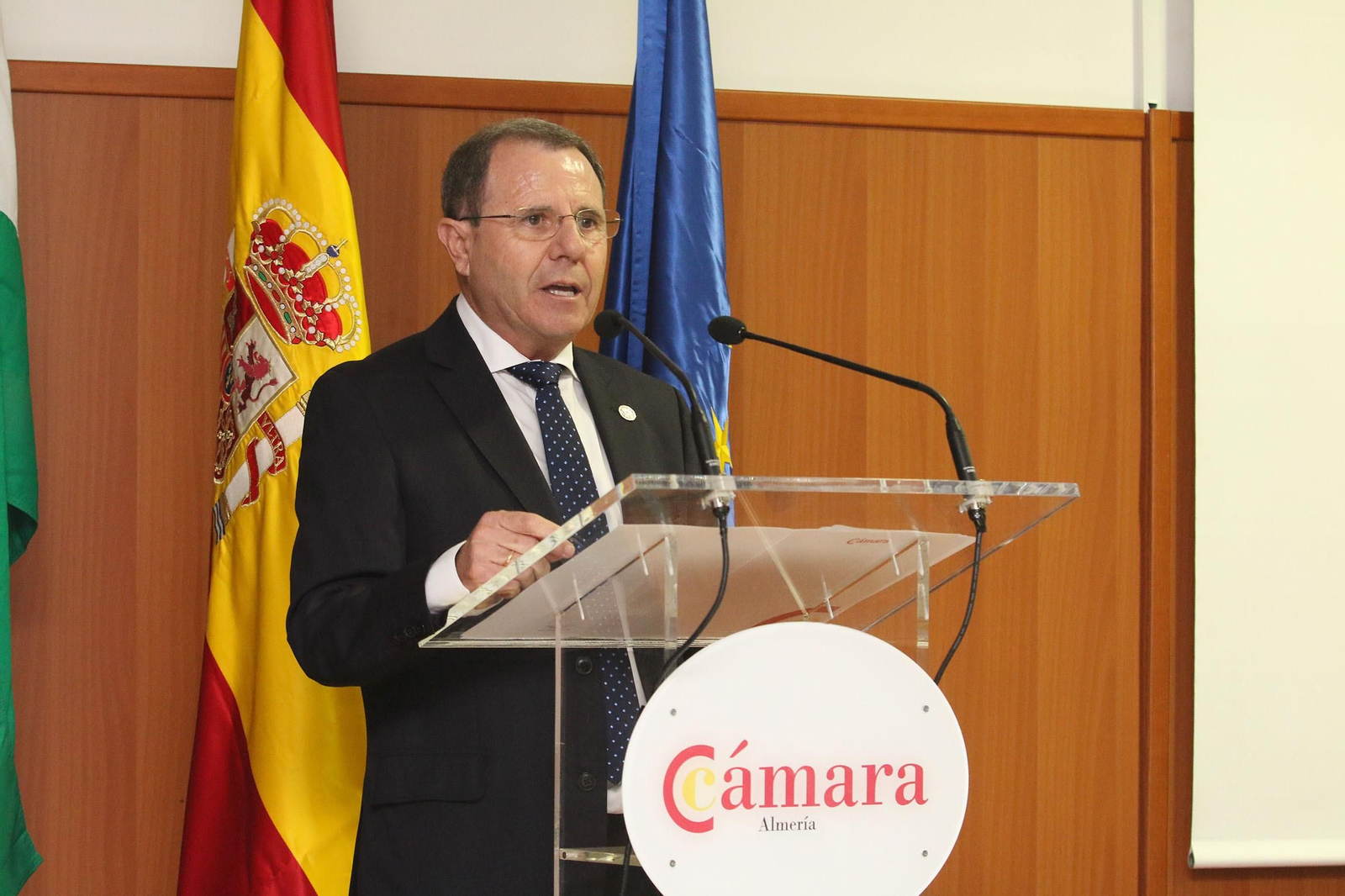Fotogalería de la toma de posesión de Jerónimo Pérez como presidente de la Cámara de Comercio