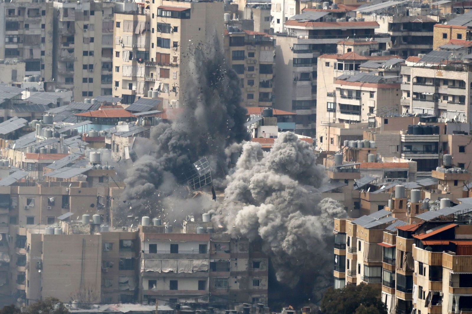 Galería Gráfica: Desolación, humo y destrucción en Líbano tras un agresivo ataque israelí