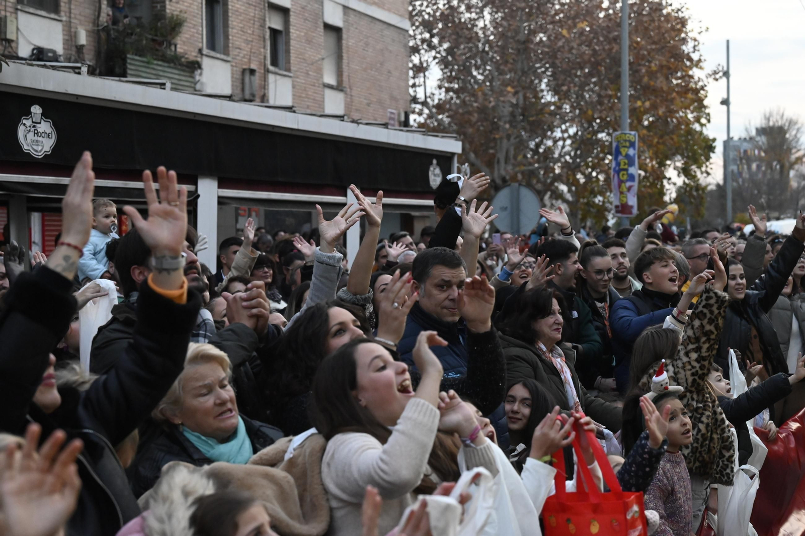 Las mejores fotos del inicio de la Cabalgata de Reyes Magos de Córdoba
