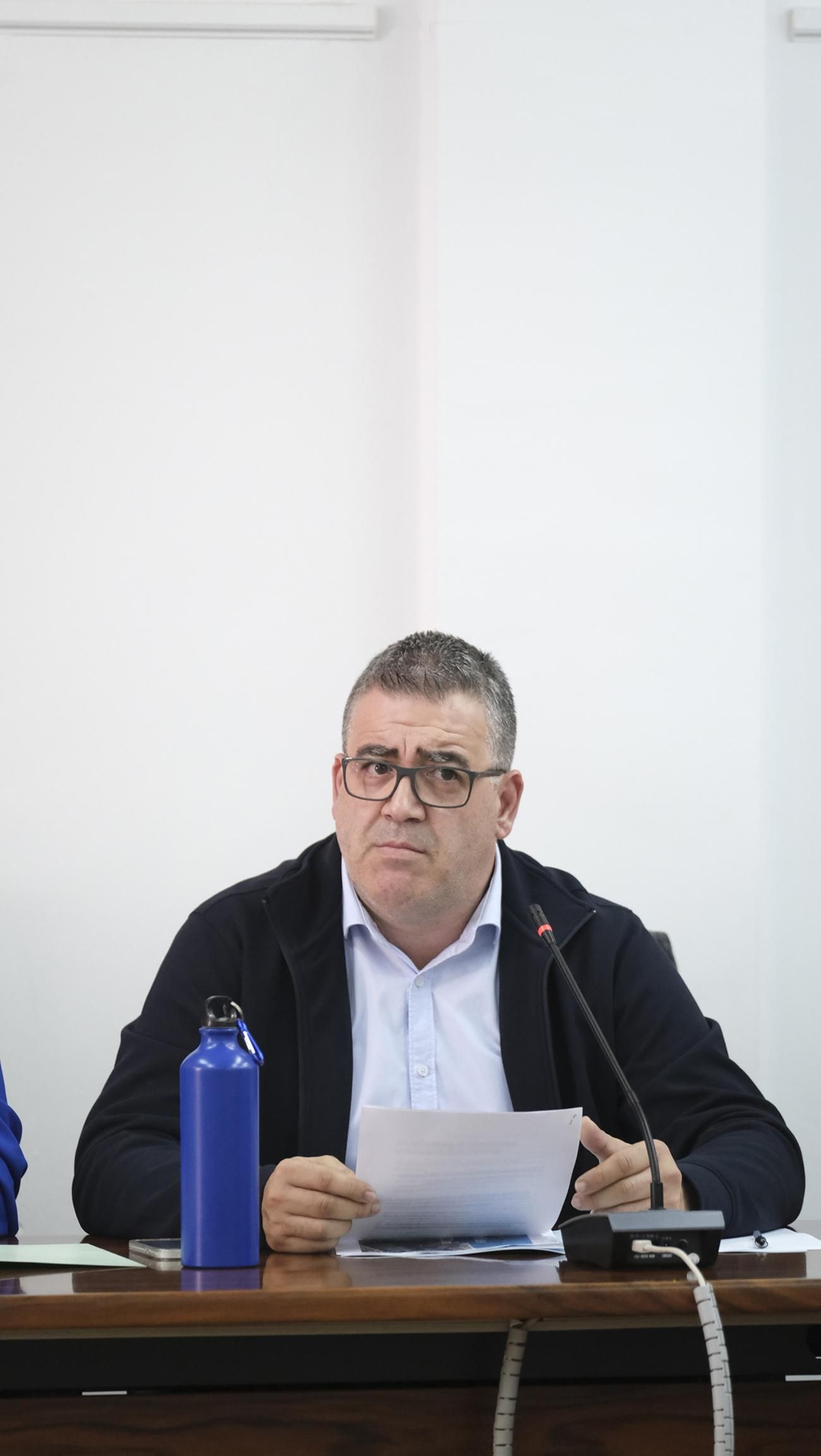 Las imágenes de la moción de censura en el Ayuntamiento de Carboneras