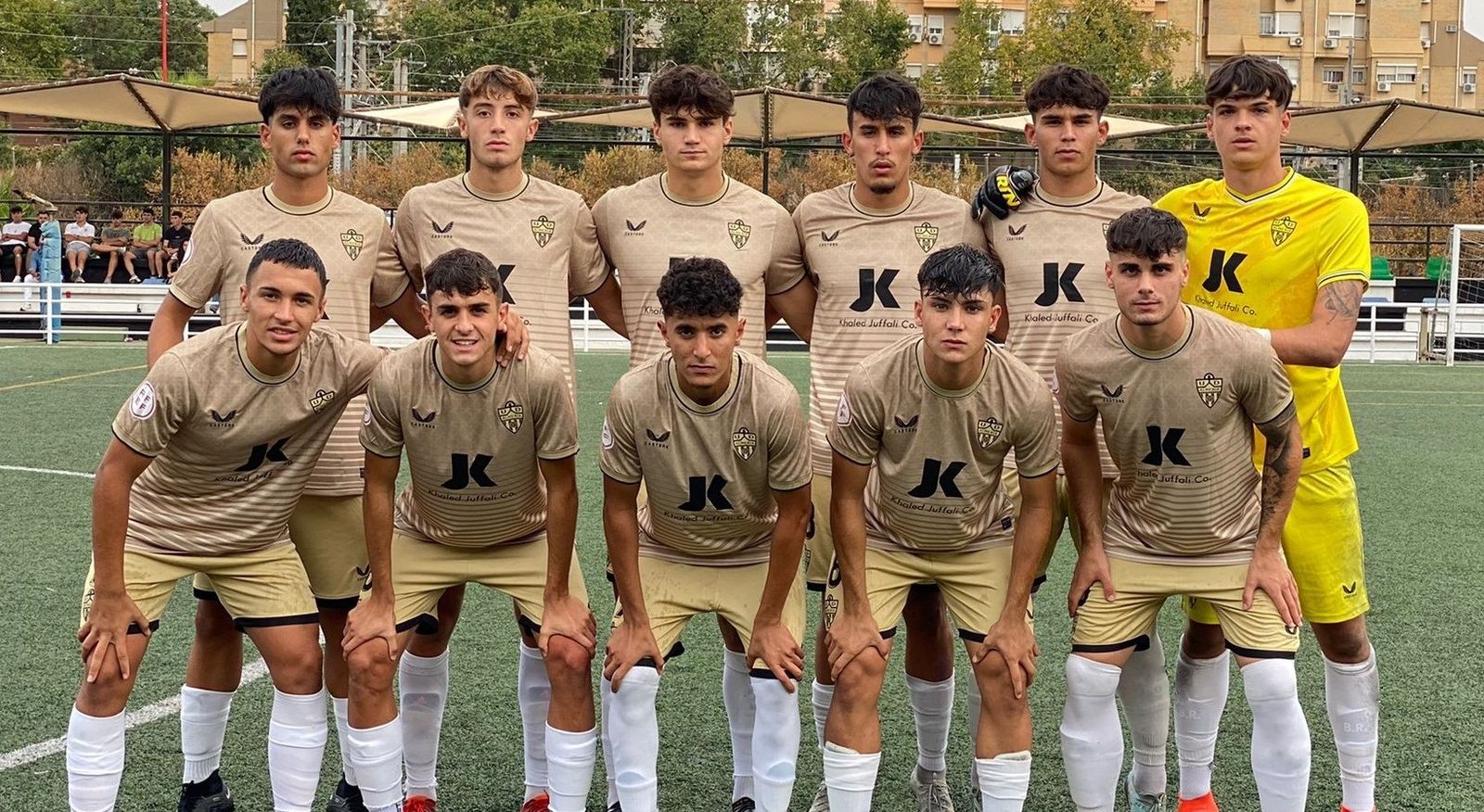 Once almeriense presentado en la tarde del domingo