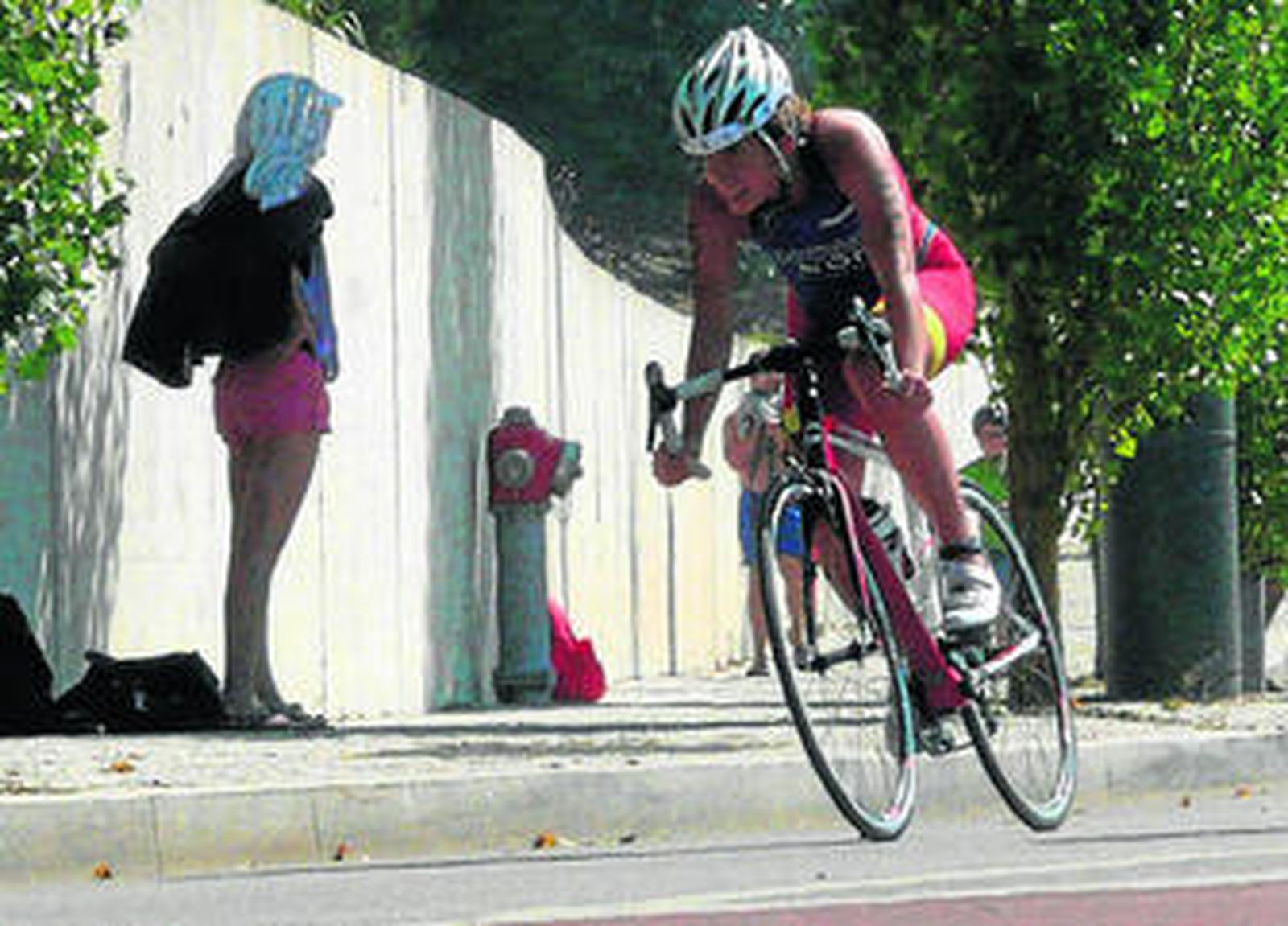 Patricia Ortega, en el segundo sector de la prueba que consistía en 8 kilómetros en bicicleta.
