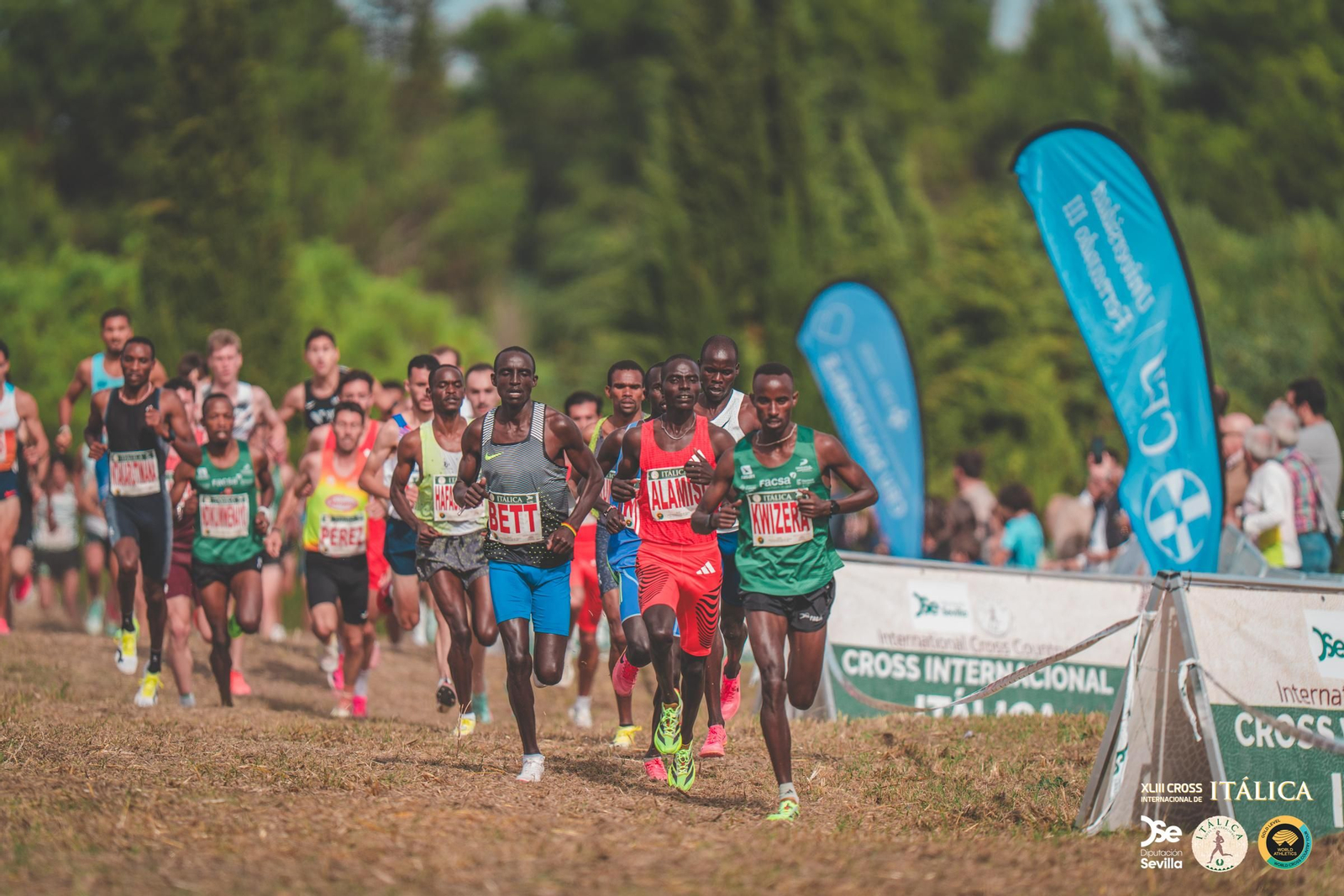 Búscate en las fotos del Cross de Itálica 2025 | 12