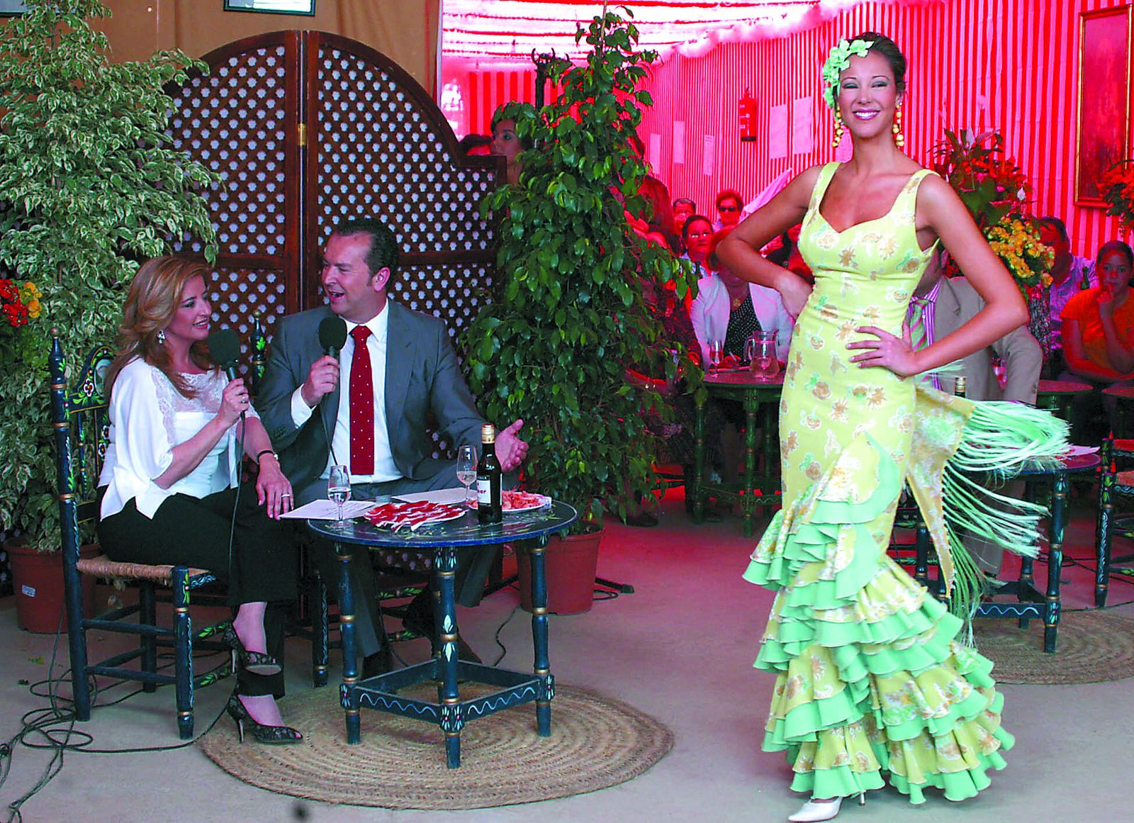 En la retransmisión de un especial de la Feria de Abril, Canal Sur año 2007