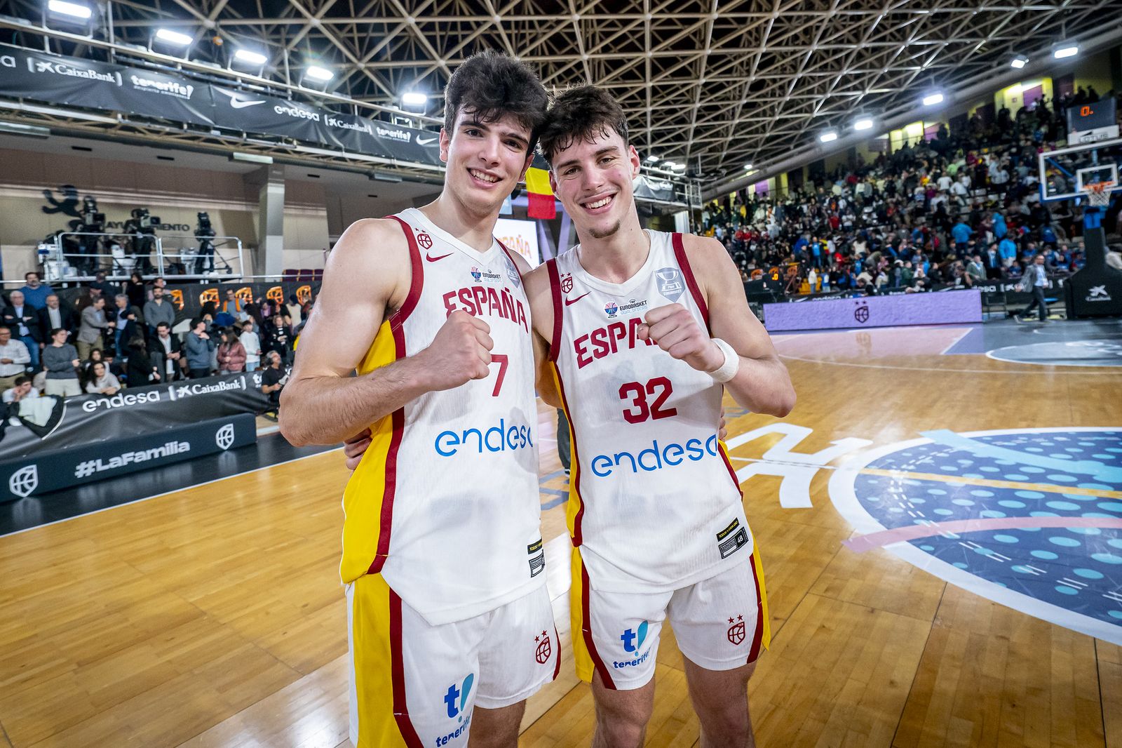 Mario Saint-Supéry y Hugo González.