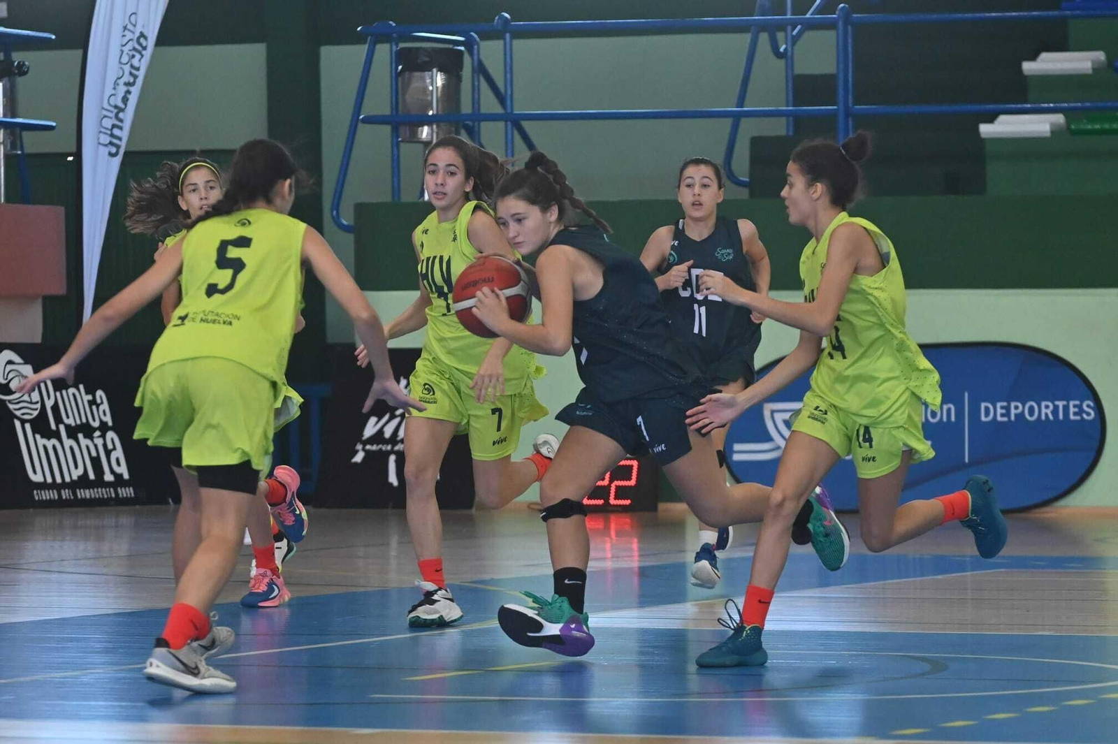 Las fotos de la última jornada del Andaluz infantil femenino de baloncesto de La Línea