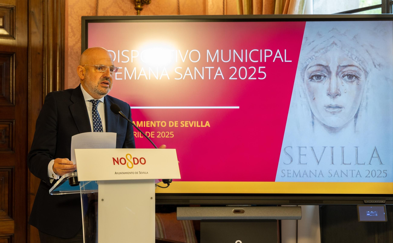 Manuel Alés, durante la presentación del plan municipal de Semana Santa 2025.