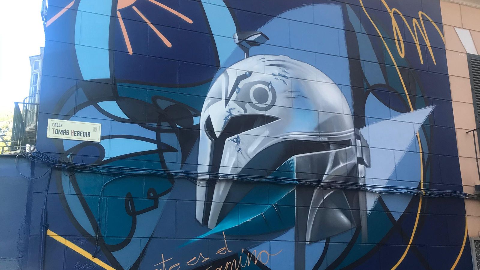 "Este es el camino", reza en el mural sobre la serie. "Este es el camino", reza en el mural sobre la serie.
