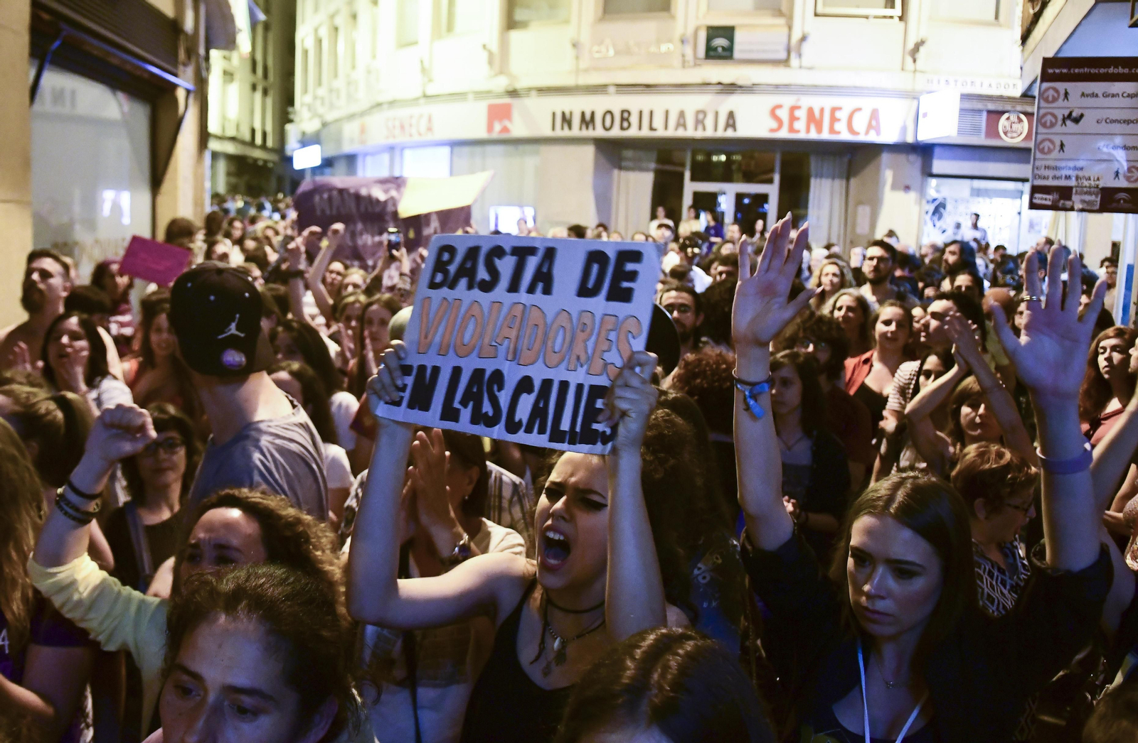 Las manifestación por la sentencia de La Manada en Córdoba, en imágenes