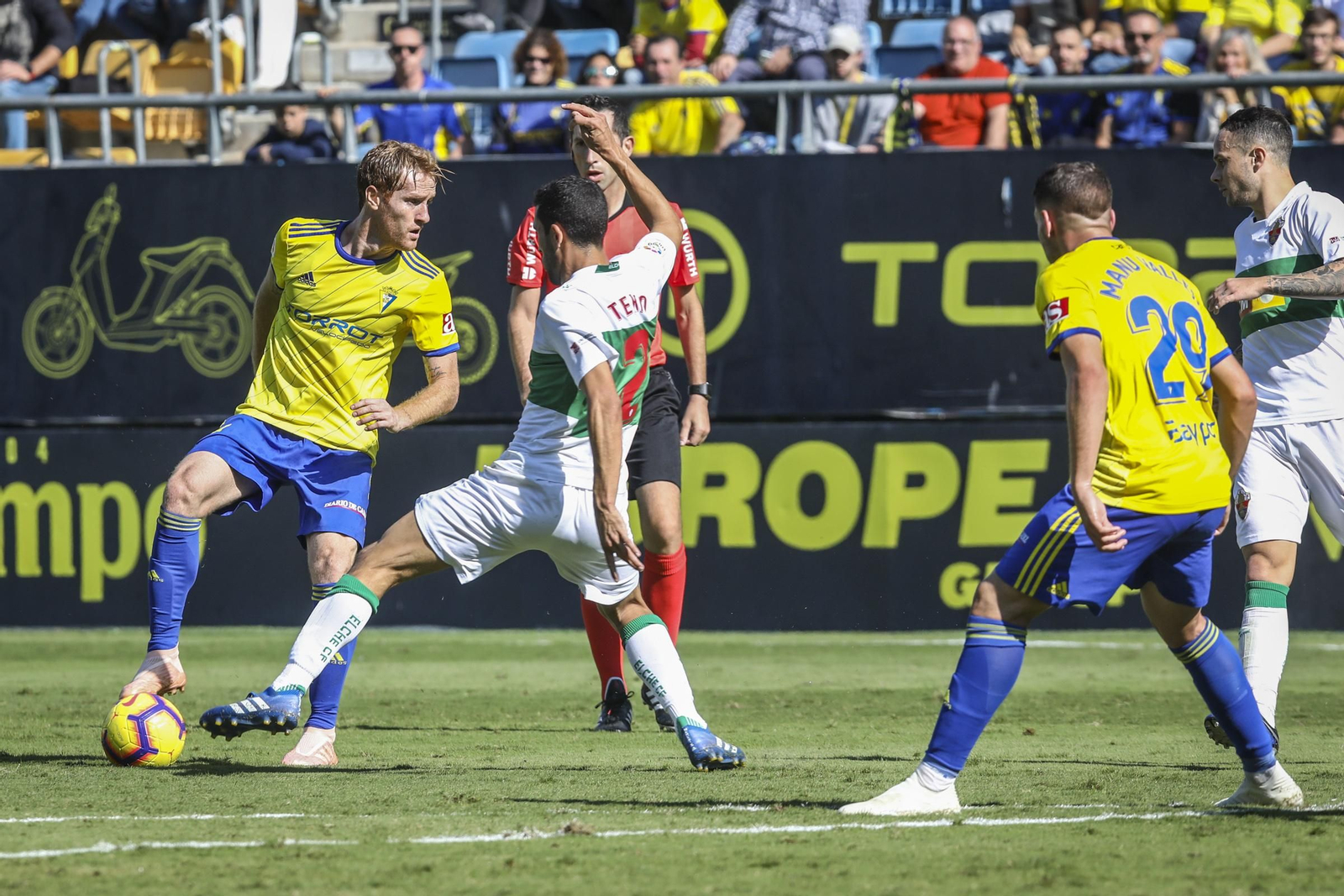 El Cádiz-Elche, en imágenes