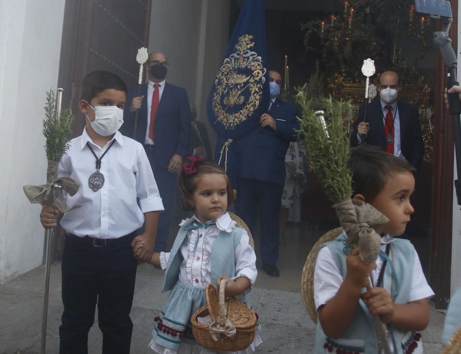 La procesión de la Divina Pastora de Capuchinos de Córdoba, en imágenes