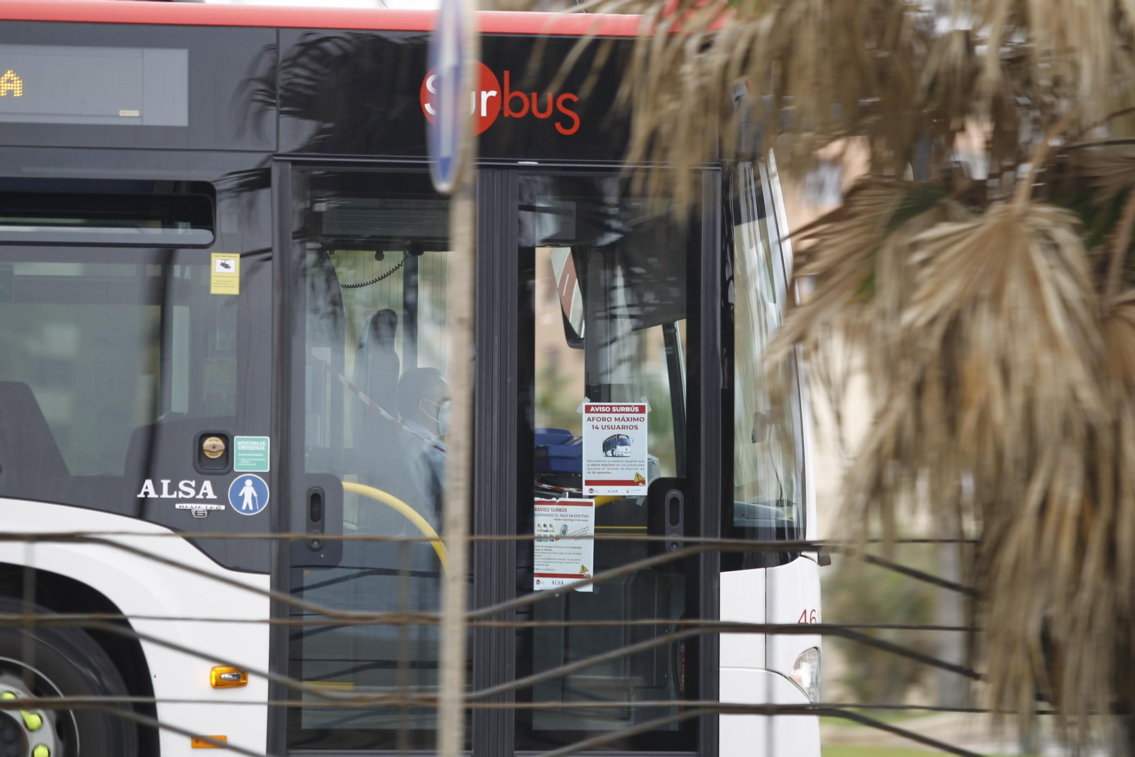 Fotogalería 'Almería, desierta en sábado'. Coronavirus-COVID-19