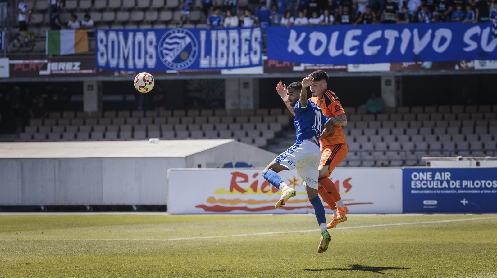 Las imágenes del derbi entre Xerez DFC y Xerez CD en Chapín