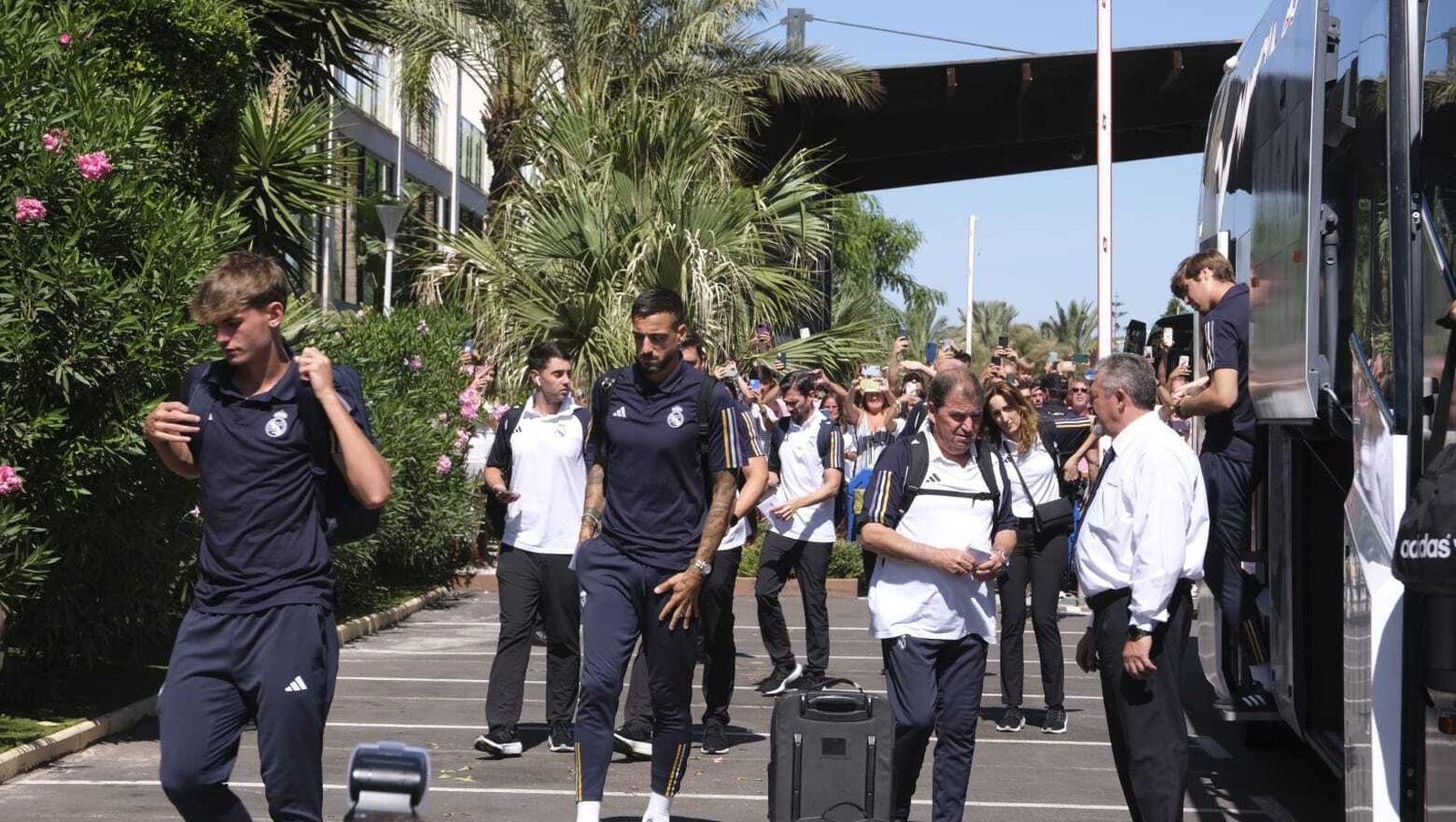 La llegada del Real Madrid a Almería en imágenes