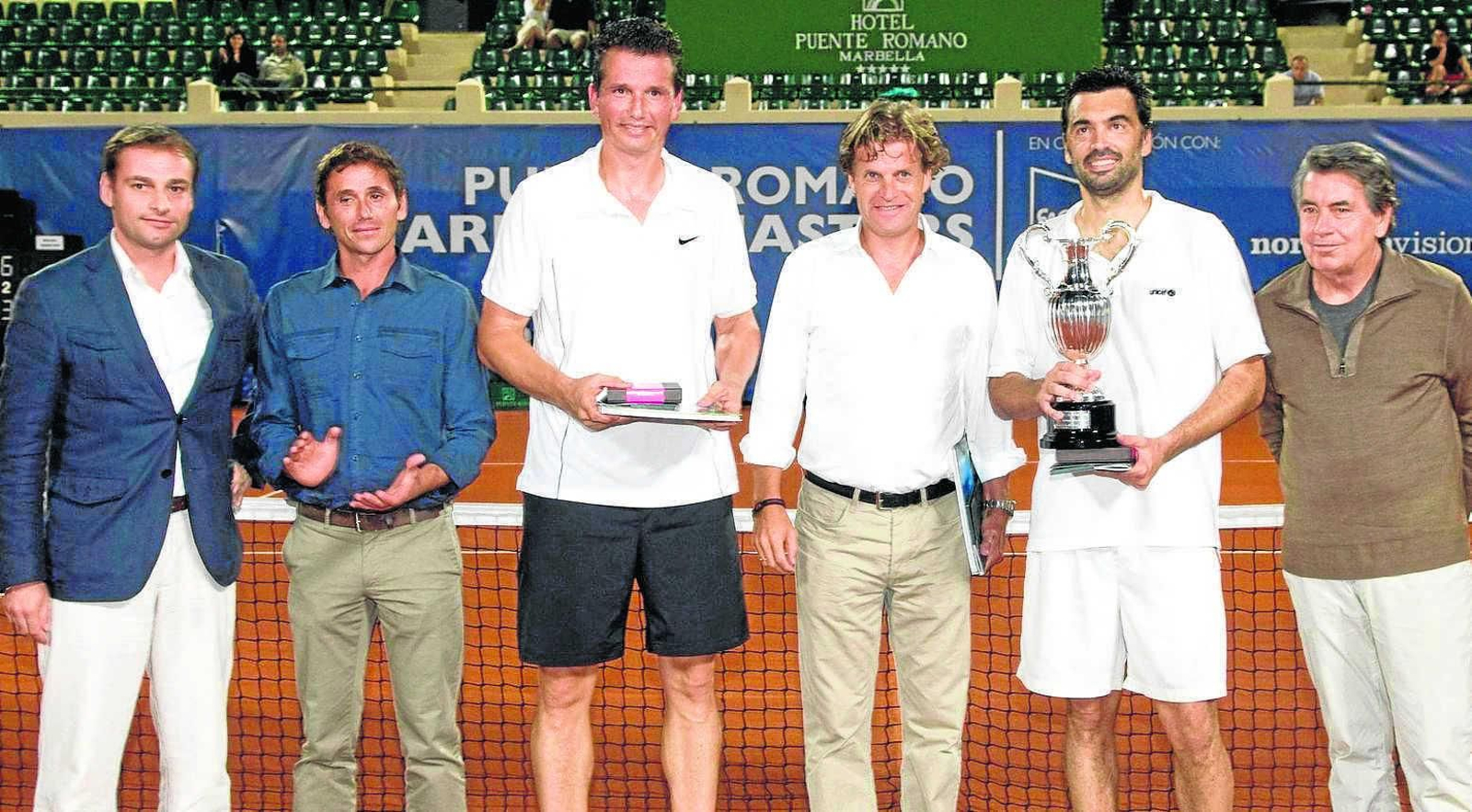 Las fotos de la vida de Manolo Santana