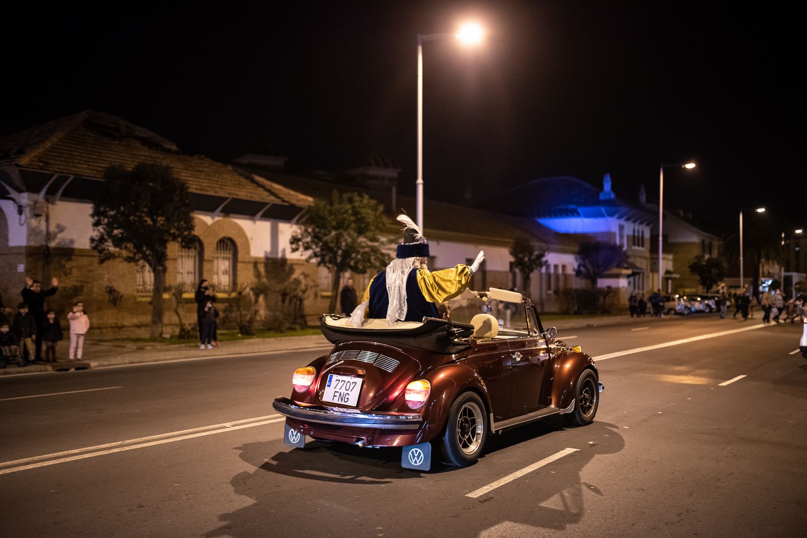 Imágenes de los Reyes Magos a su paso por Fererico Molina, Pérez Cubillas y Antonio Machado