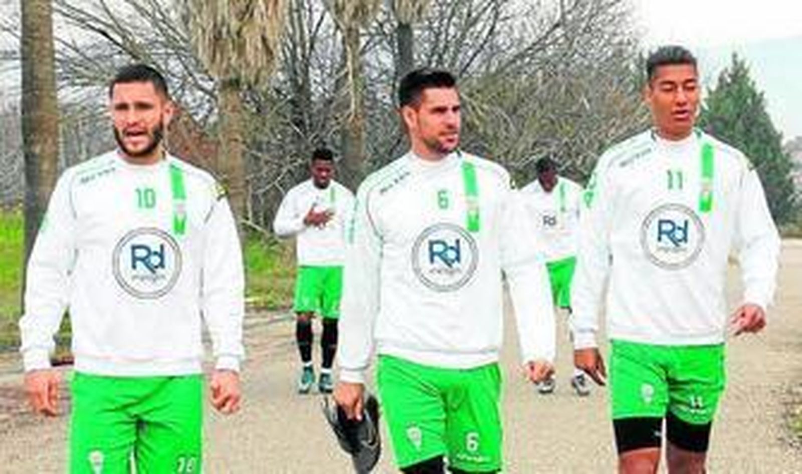 Florin, junto a Luso y Eddy, antes de un entrenamiento.