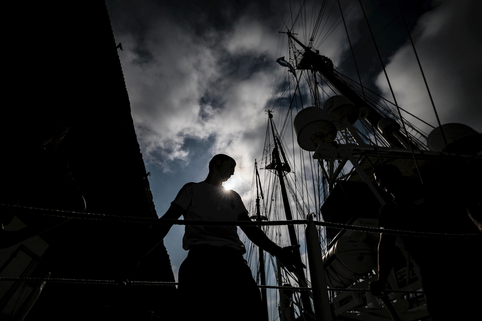 Las imágenes del buque escuela 'Juan Sebastián de Elcano' en Buenos Aires