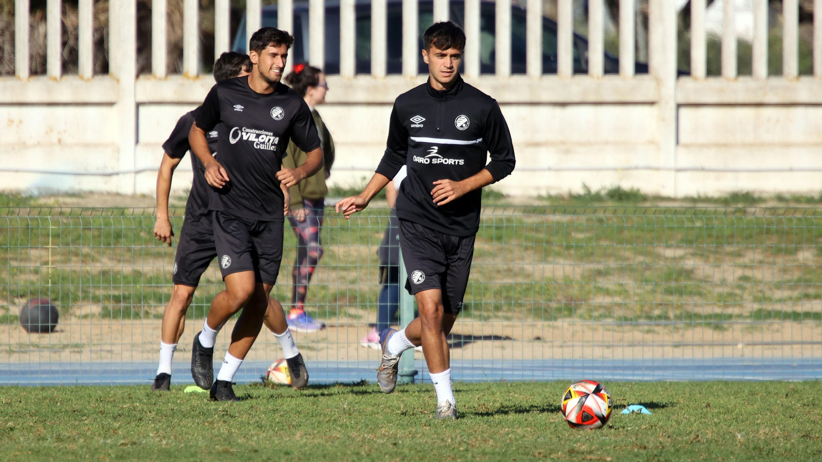 El Xerez DFC prepara con intensidad el derbi contra el Xerez CD