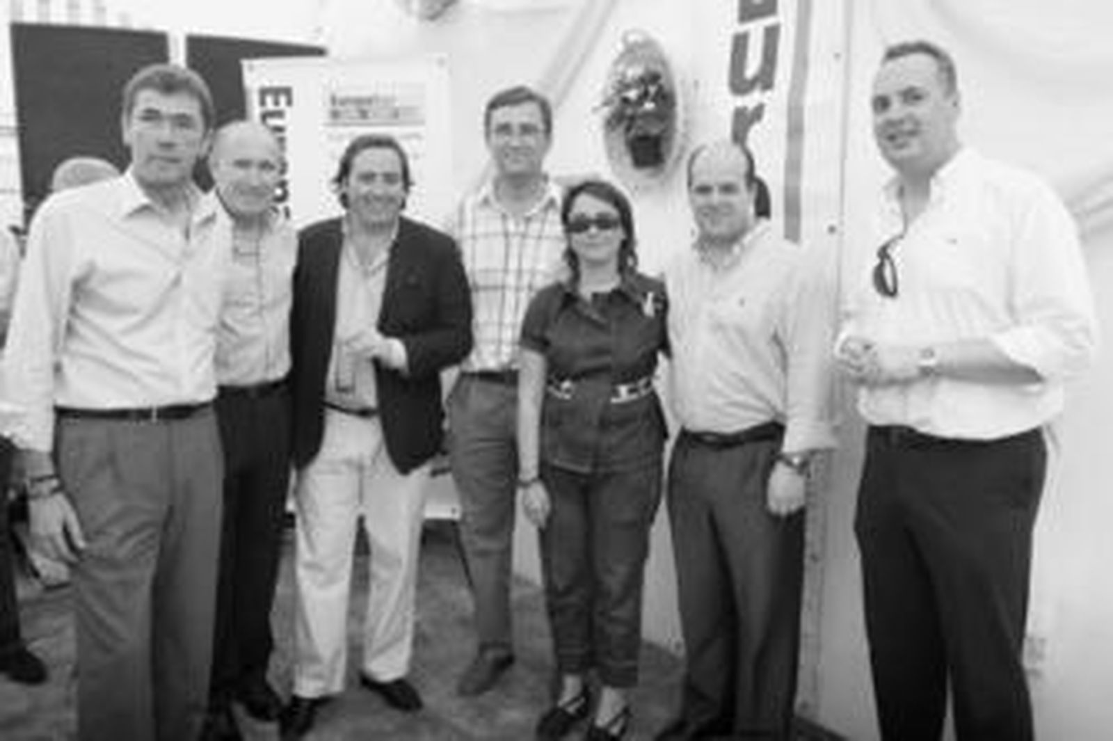 Alberto Grimaldi con Tomás Herrera, Rafael España, Pascual Collado, Isabel Beneroso, Francisco Vaca y Juan Carlos Ruiz Boix.