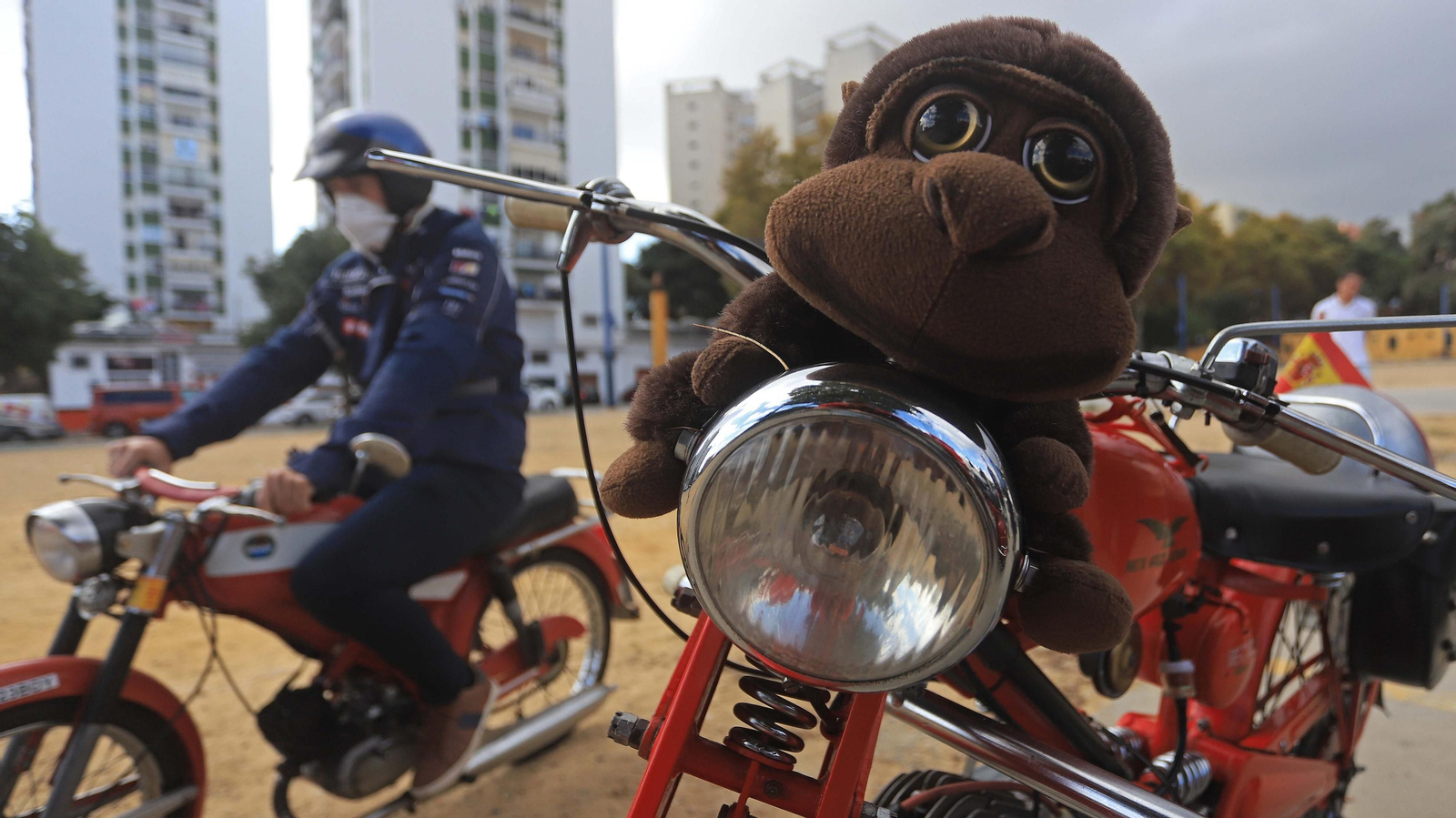 Fotos del III Circuito de Coches Clásicos de Apymeal en Algeciras