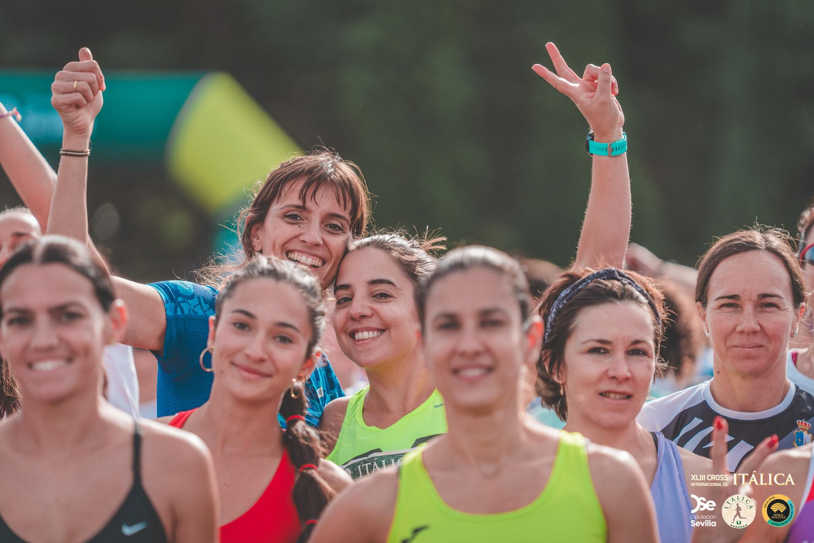 Búscate en las fotos del Cross de Itálica 2025 | 1