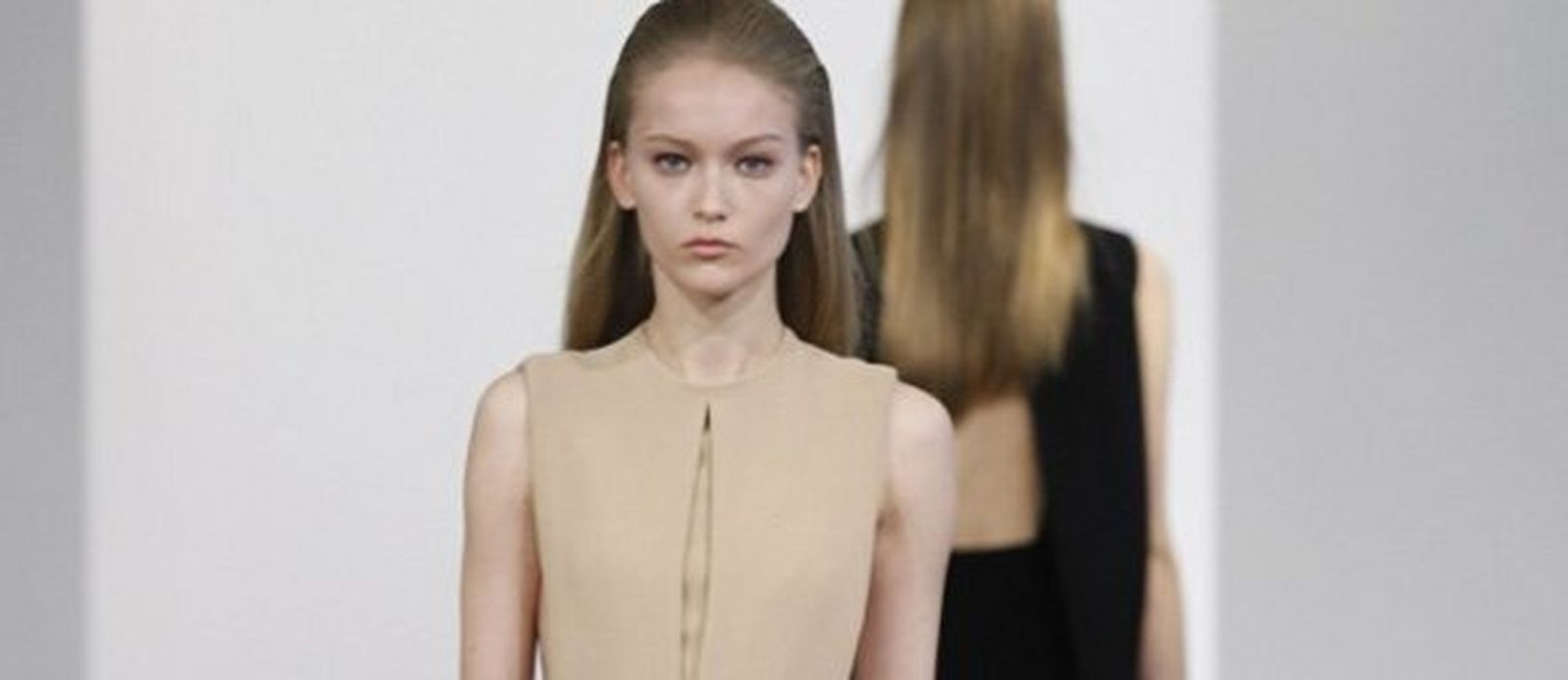 Presentación de las propuestas de la firma para la colección femenina de otoño 2013. Dan Lecca.