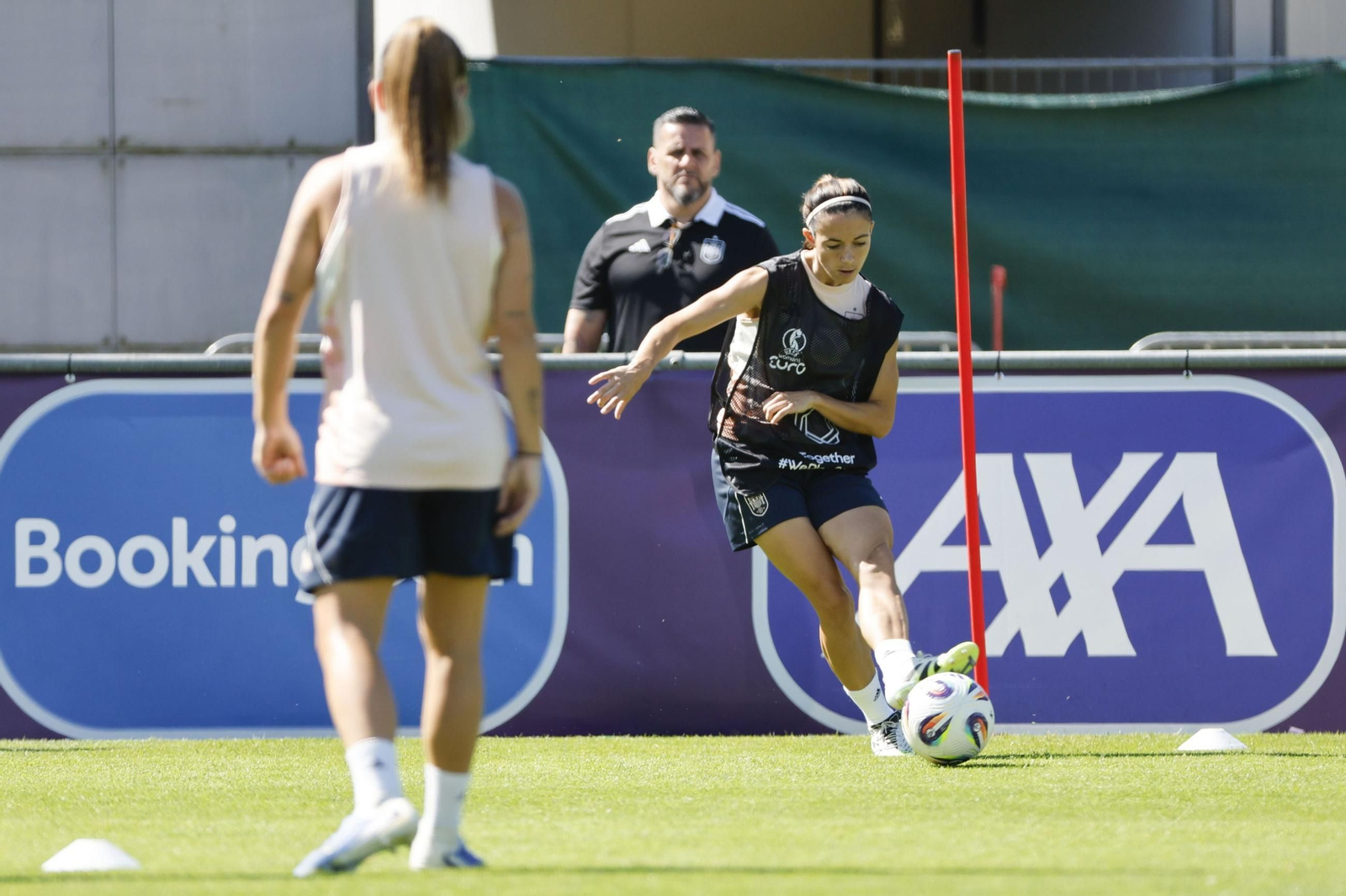 Las fotos de España antes de enfrentarse a Suiza en la Eurocopa femenina
