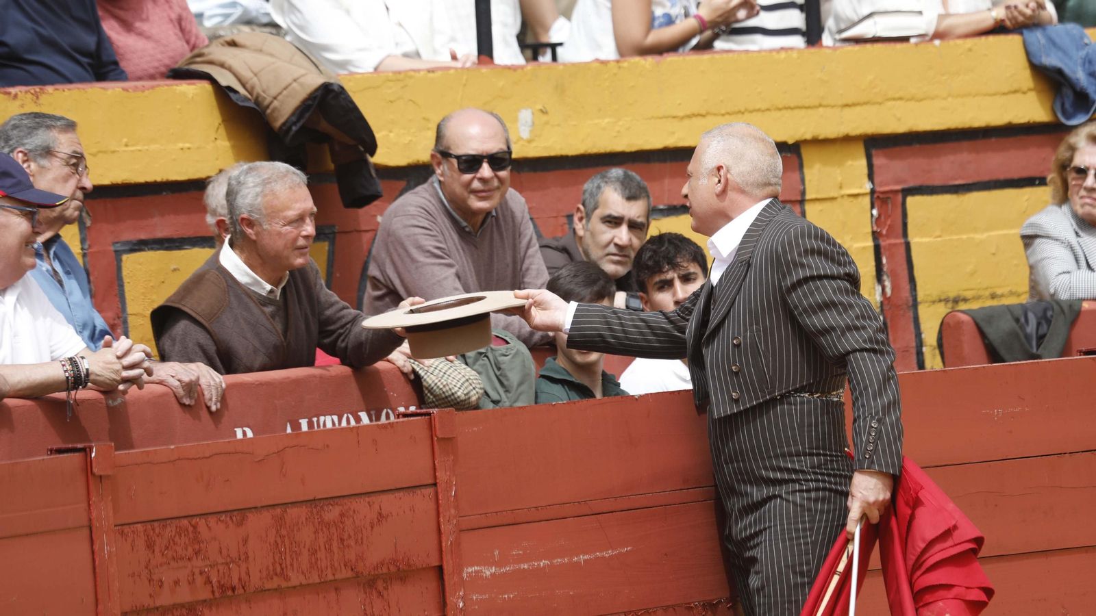 La clase magistral de tauromaquia organizada por Miguelete, en imágenes
