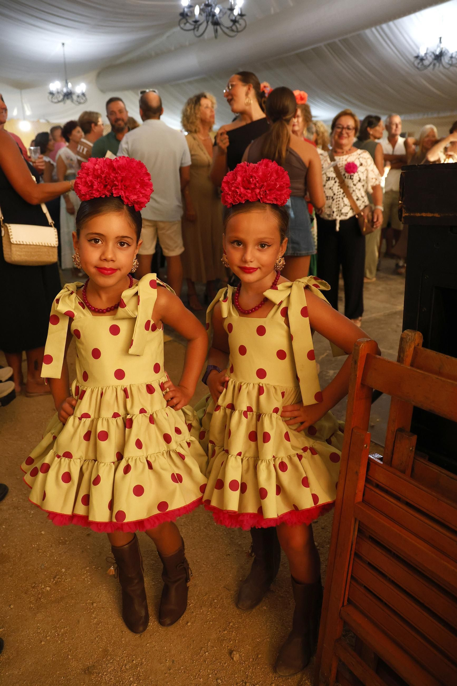 Búscate en las fotos del jueves en la Feria de Tarifa 2025