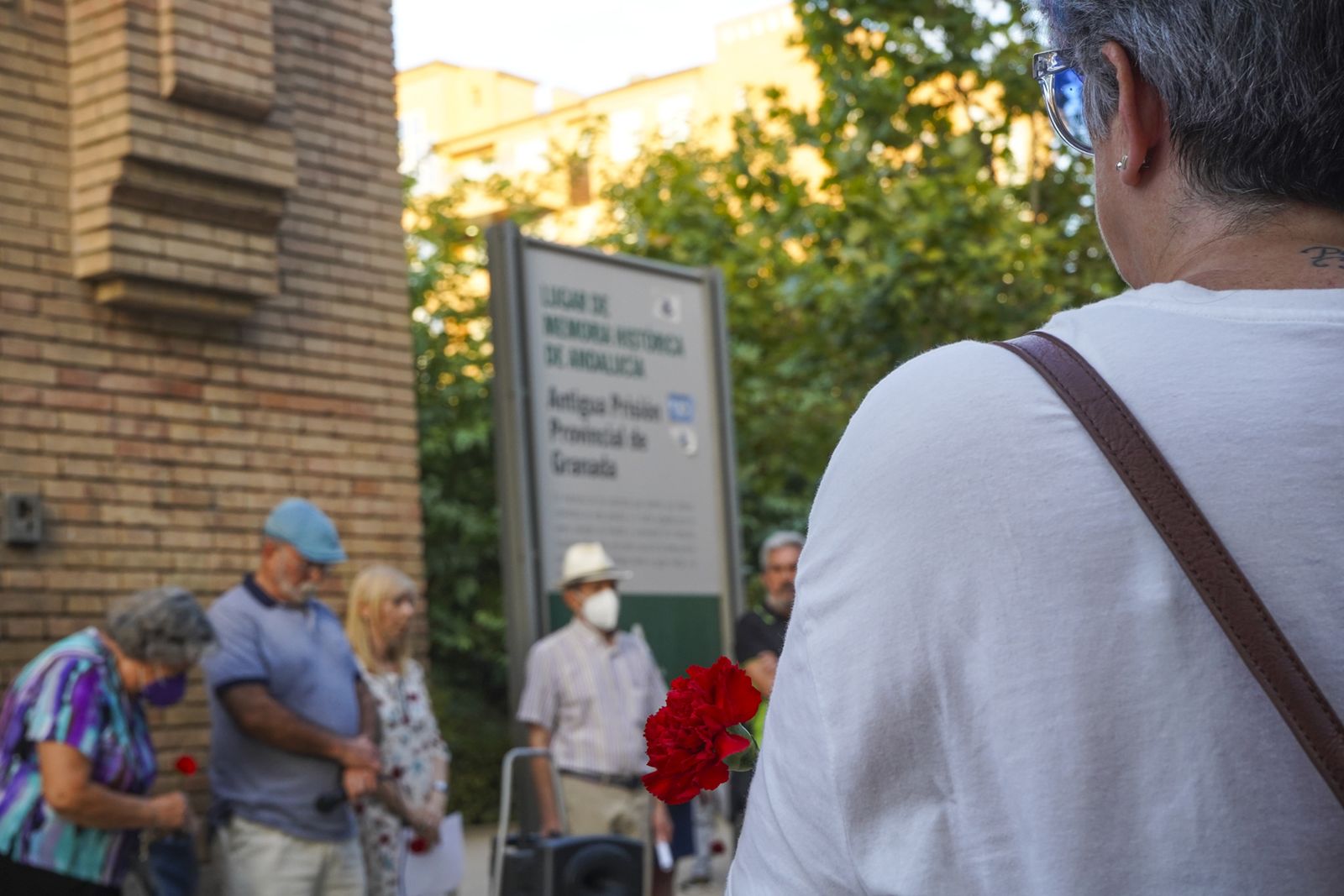 Granada rinde homenaje a la resistencia antifranquista