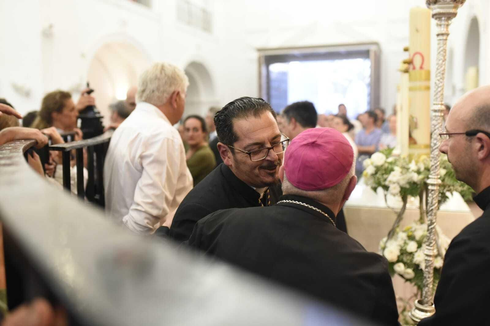La recogida de la Virgen del Rocío, en imágenes