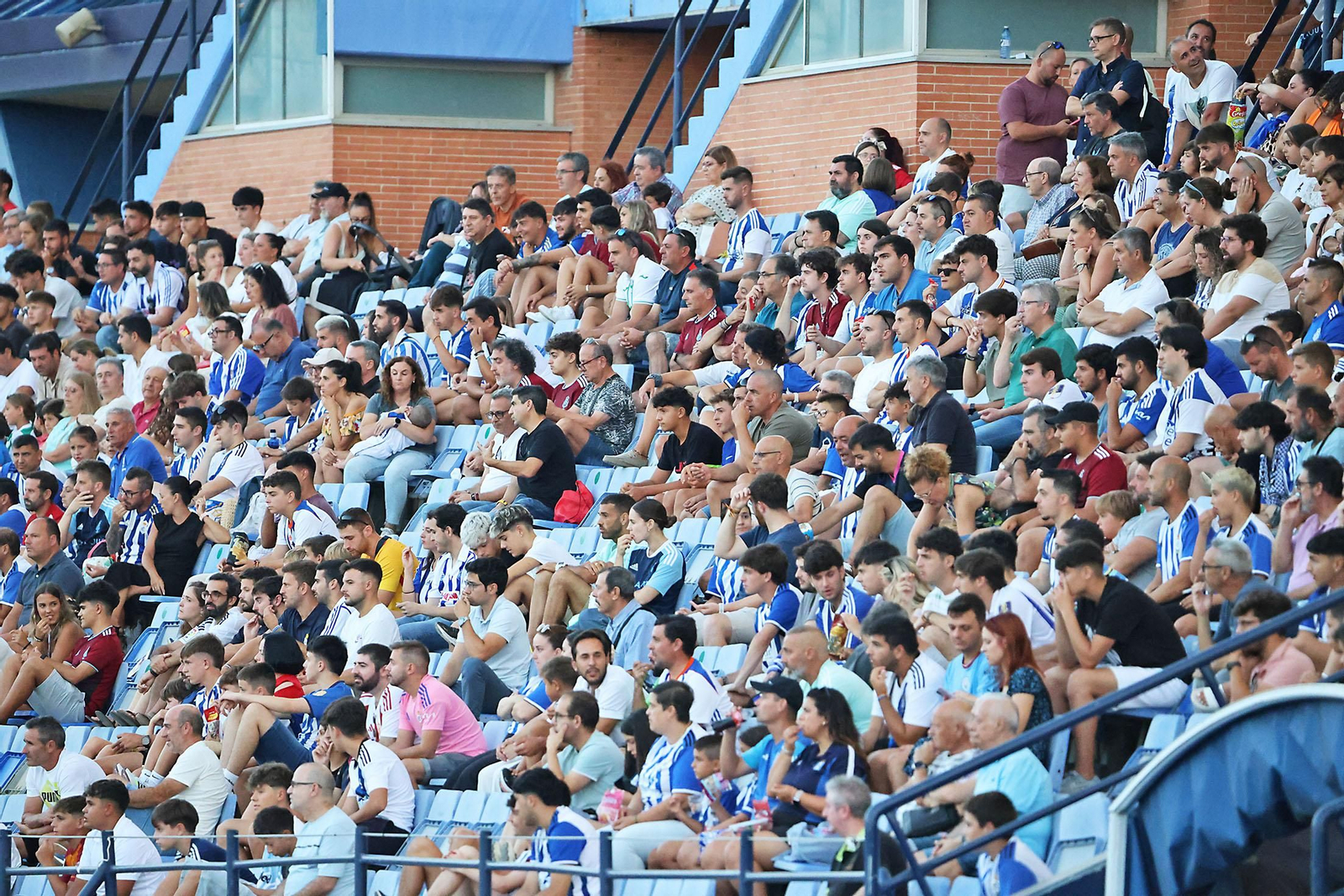 Las mejores imágenes del Trofeo Colombino entre el Recreativo de Huelva y el Córdoba CF