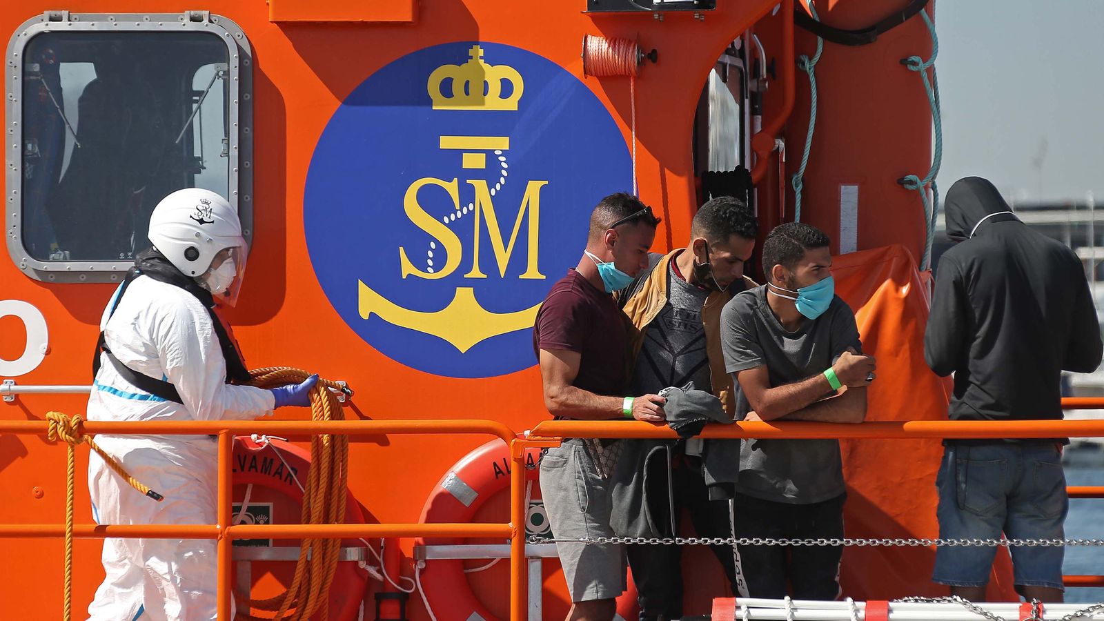 Retorno de la inmigración ilegal en el Estrecho