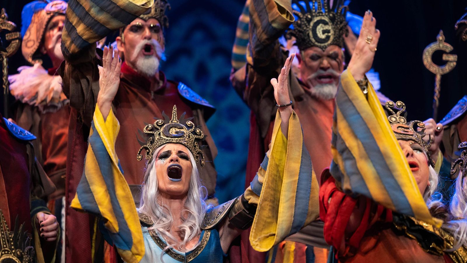 Búscate entre las mejores imágenes de la novena sesión preliminares del COAC 2025