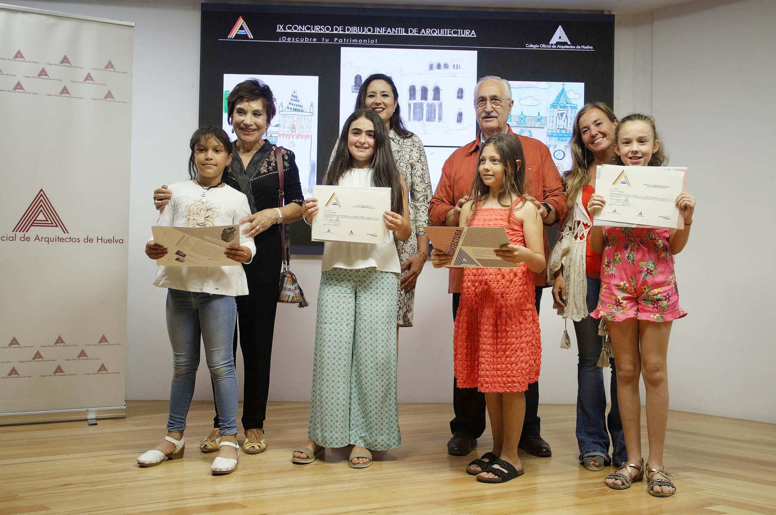 Imágenes de la entrega de premios del 'IX Concurso Infantil de Arquitectura'