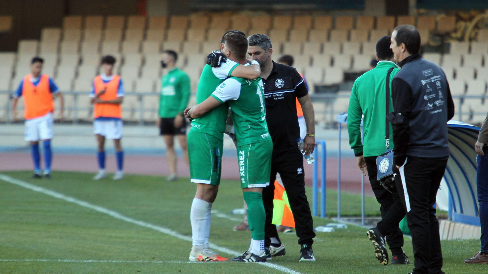 Imágenes del Xerez DFC contra Salerm Puente Genil en Chapín